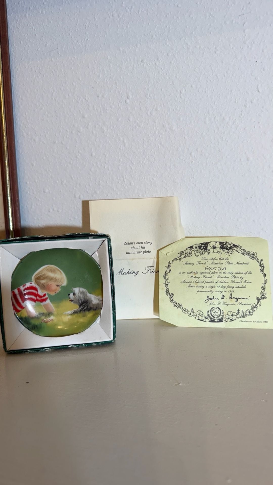 Pemberton & Oakes Donald Zolan Making Friends Miniature Collector Plate 1