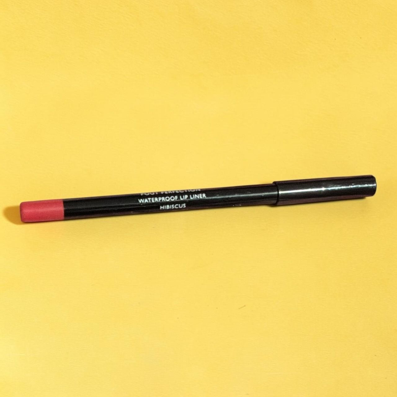 Laura Geller Pout Perfection Waterproof Lip Liner Hibiscus 1