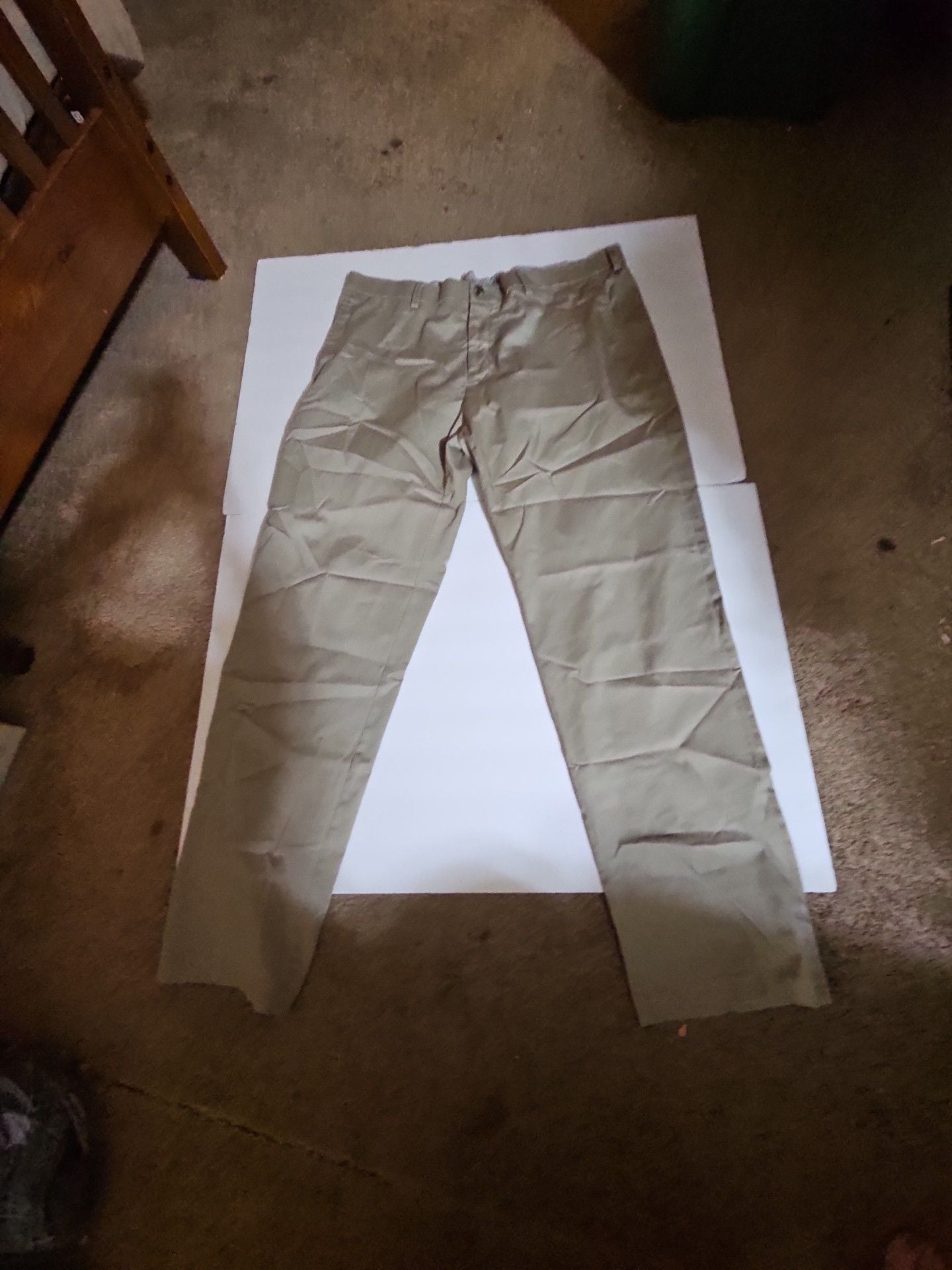 Haggar Iron Free Premium Khaki Straight Fit Pants 38x32 Tan 1