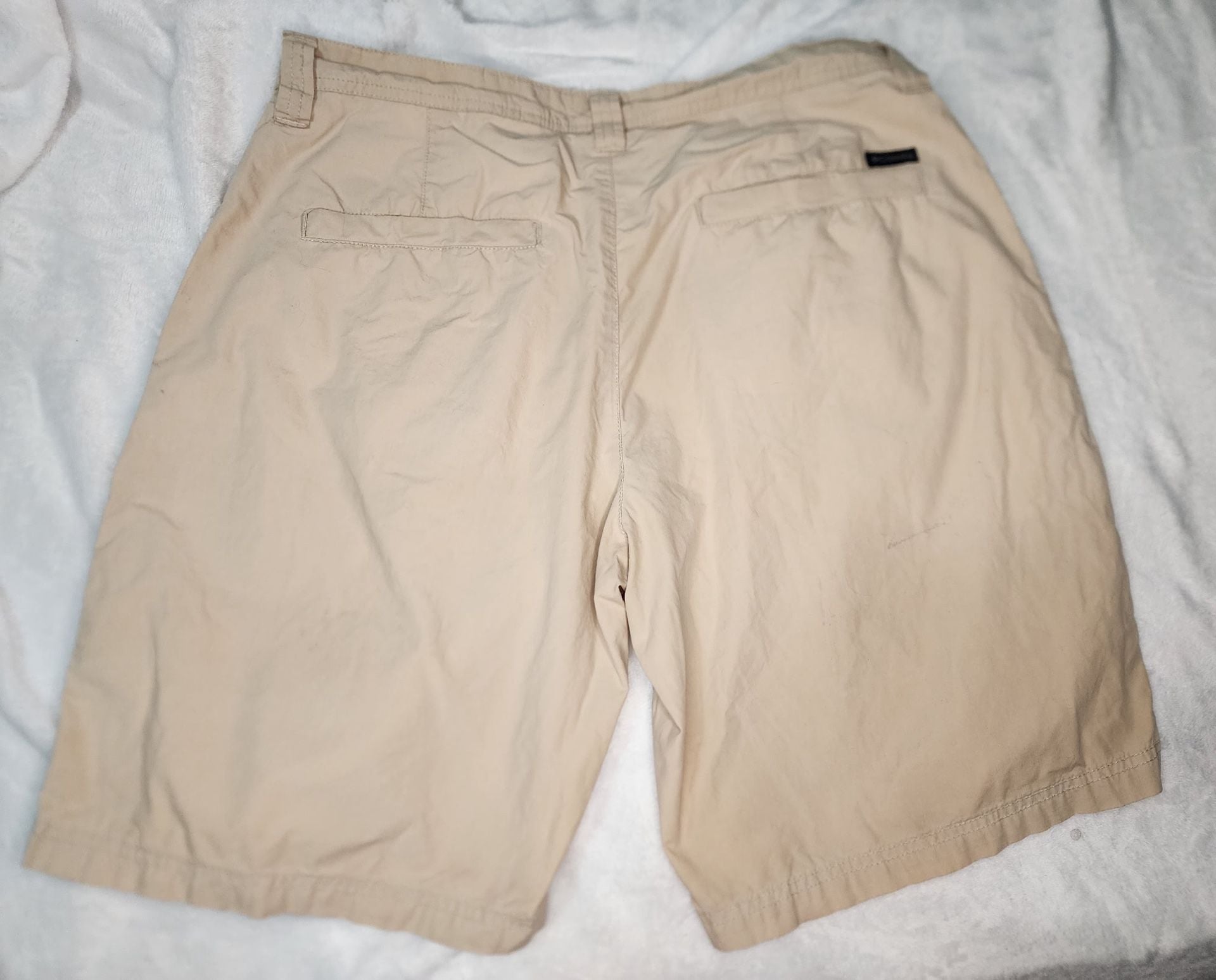 Columbia Tan Cargo Shorts Size 38 7