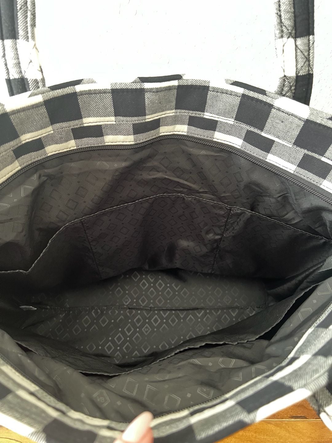 Vera Bradley Tote Bag Black White Buffalo Plaid Quilted 7