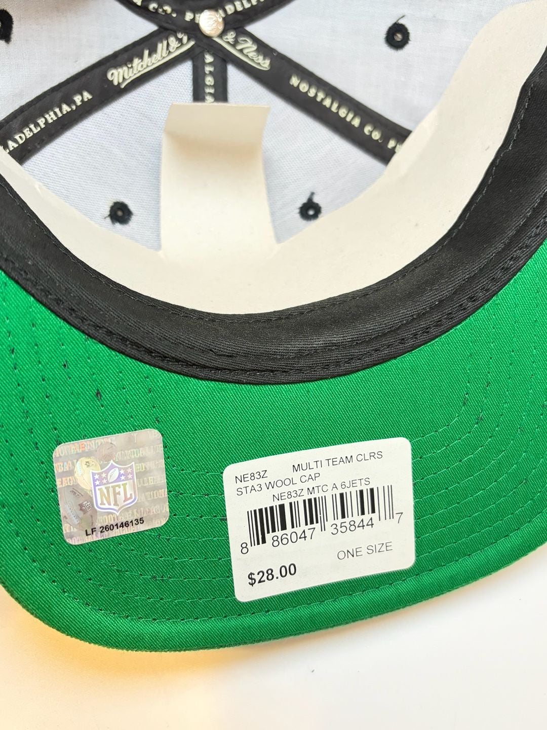 Mitchell & Ness New York Jets Sharktooth Snapback Hat OSFA Black Green 10