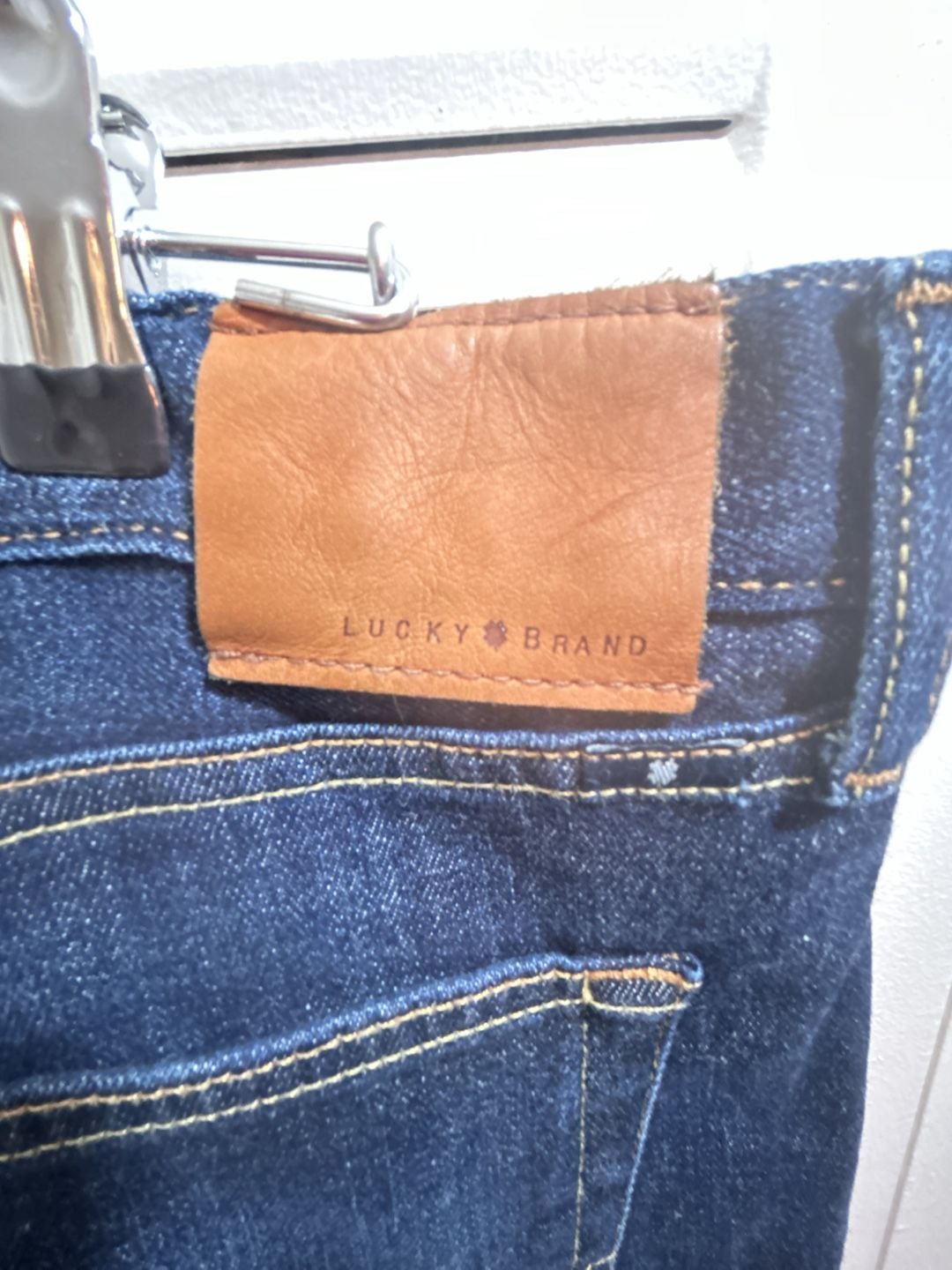 Lucky Brand Straight Leg Jeans 38x34 Dark Wash Denim 7