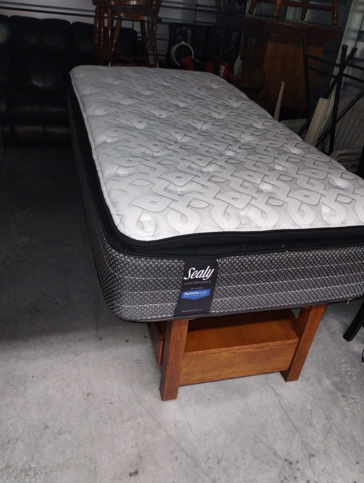 Sealy Performance Posturepedic Mattress Twin - Free Delivery 3