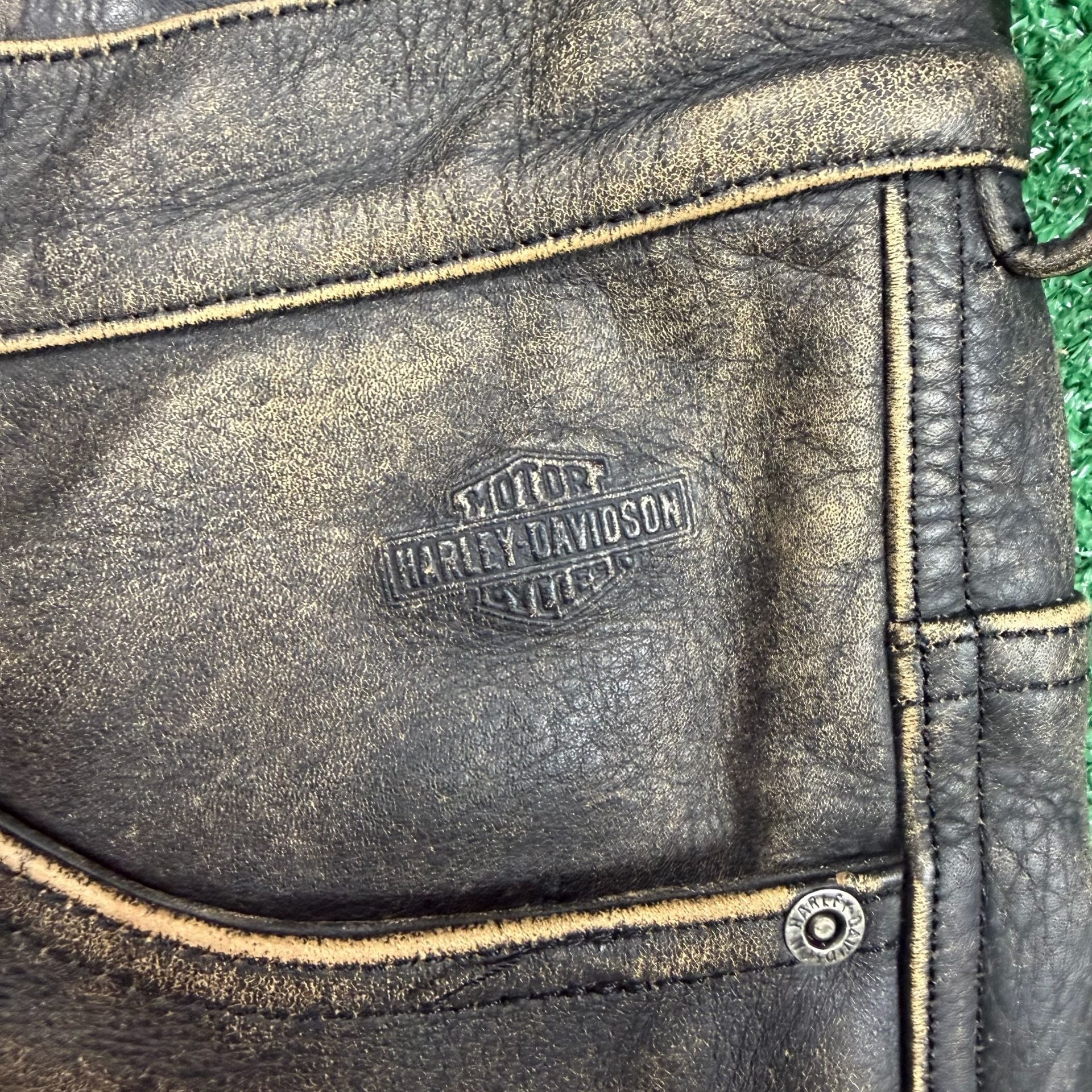 Harley-Davidson Leather Shorts Size 34/6 Distressed Black 5