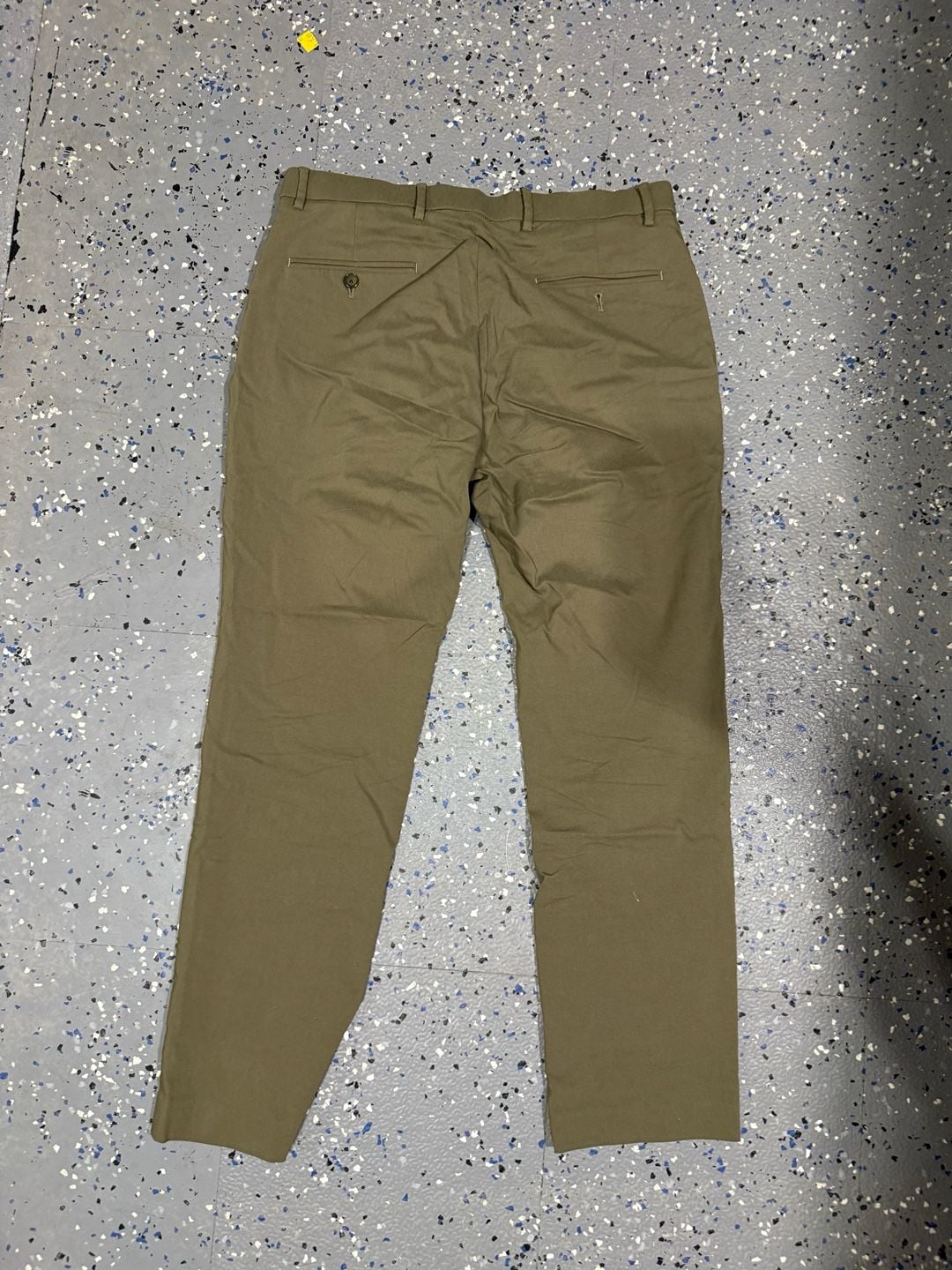 Tommy Hilfiger Chino Pants Size 33W x 30L Olive Green 2