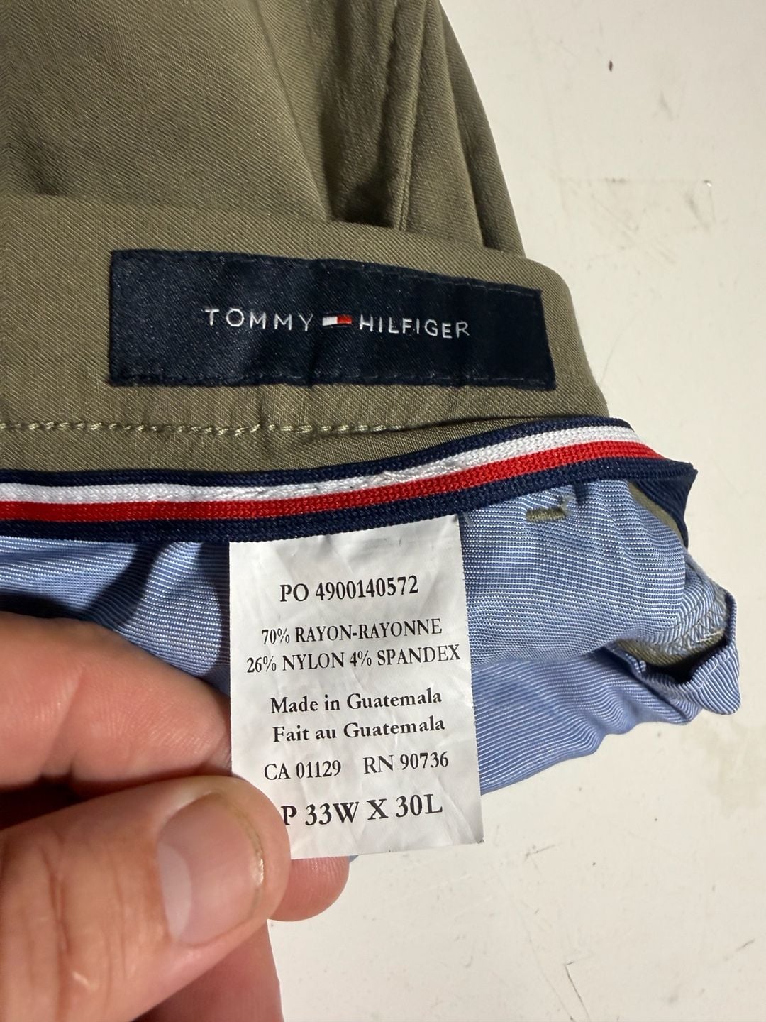 Tommy Hilfiger Chino Pants Size 33W x 30L Olive Green 4