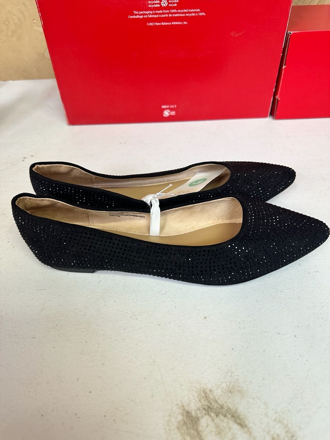 A New Day Pointed Toe Ballet Flat Size 8.5 Black Rhinestone Embellished 6