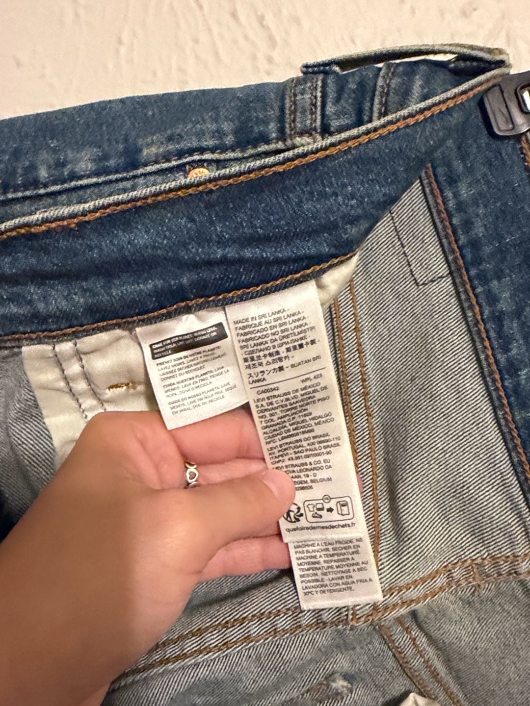Levi's 501 Original Wedgie Straight Jeans Size 31 Medium Wash 5