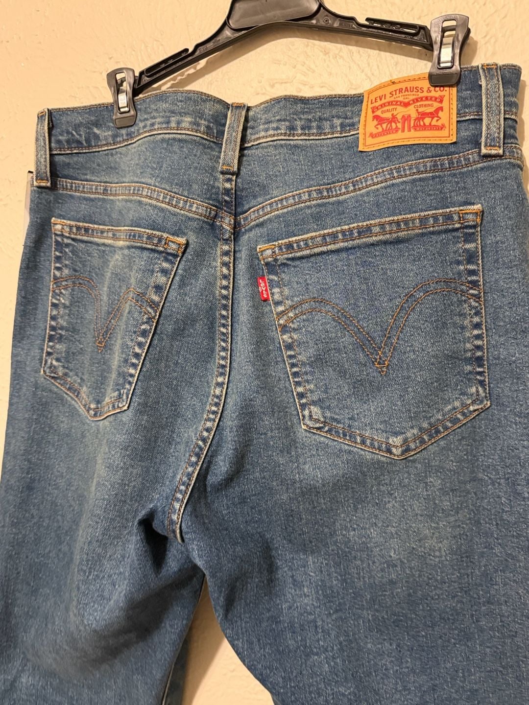 Levi's 501 Original Wedgie Straight Jeans Size 31 Medium Wash 7