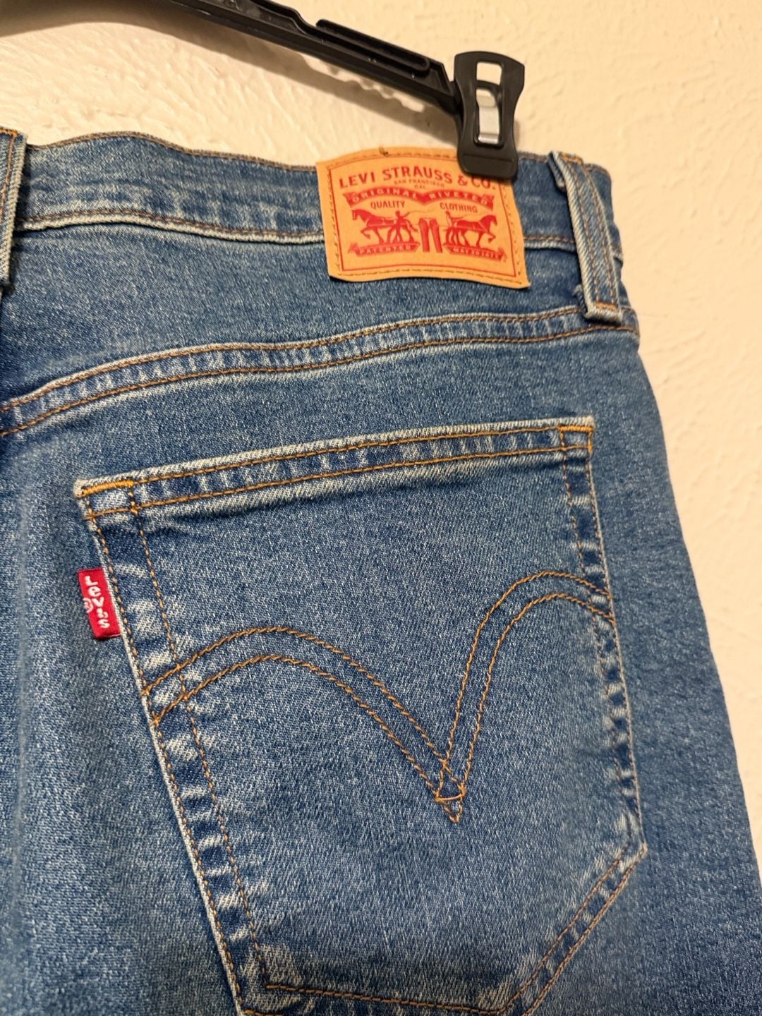 Levi's 501 Original Wedgie Straight Jeans Size 31 Medium Wash 8