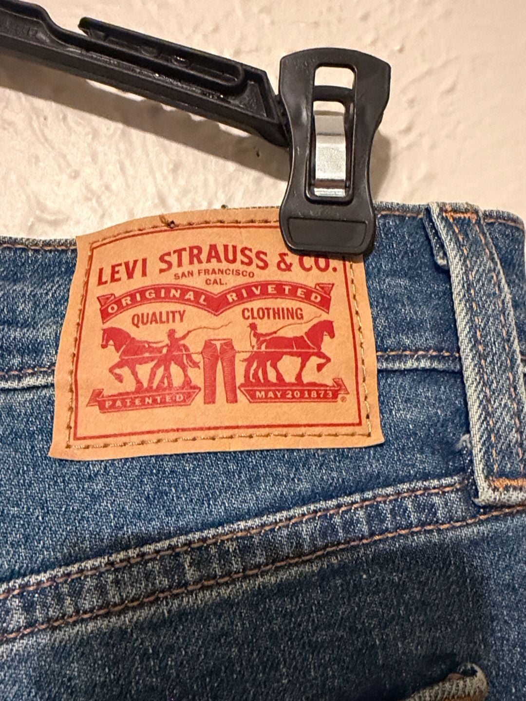 Levi's 501 Original Wedgie Straight Jeans Size 31 Medium Wash 9