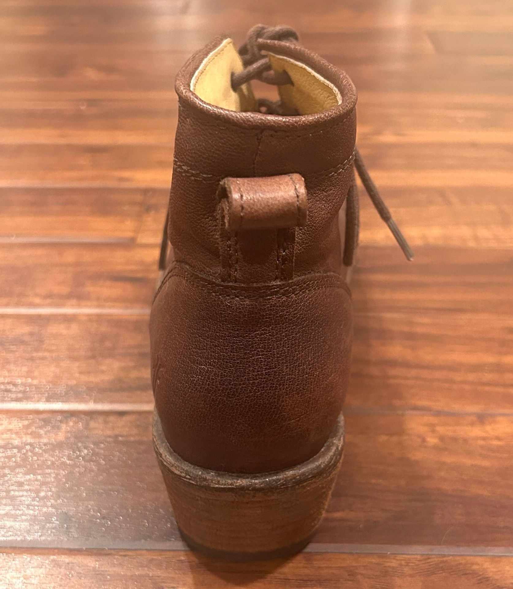Frye Carson Brown Leather Lace-Up Ankle Boots – Women's Size 10B EUC MSRP $378 8