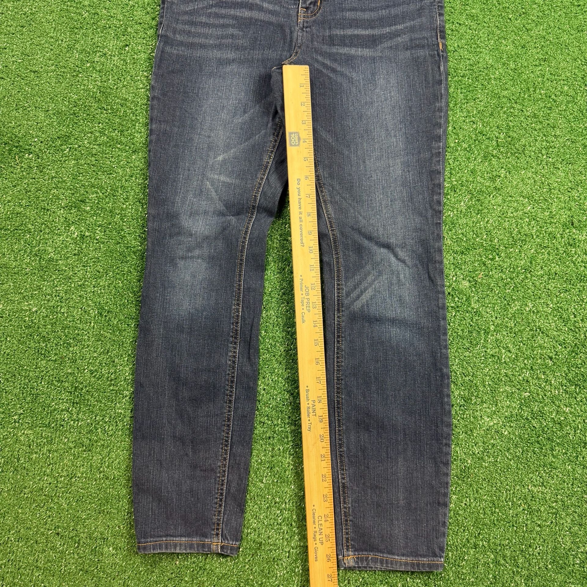 Liz Claiborne Petite Jeans Size 6P Dark Wash Skinny 6
