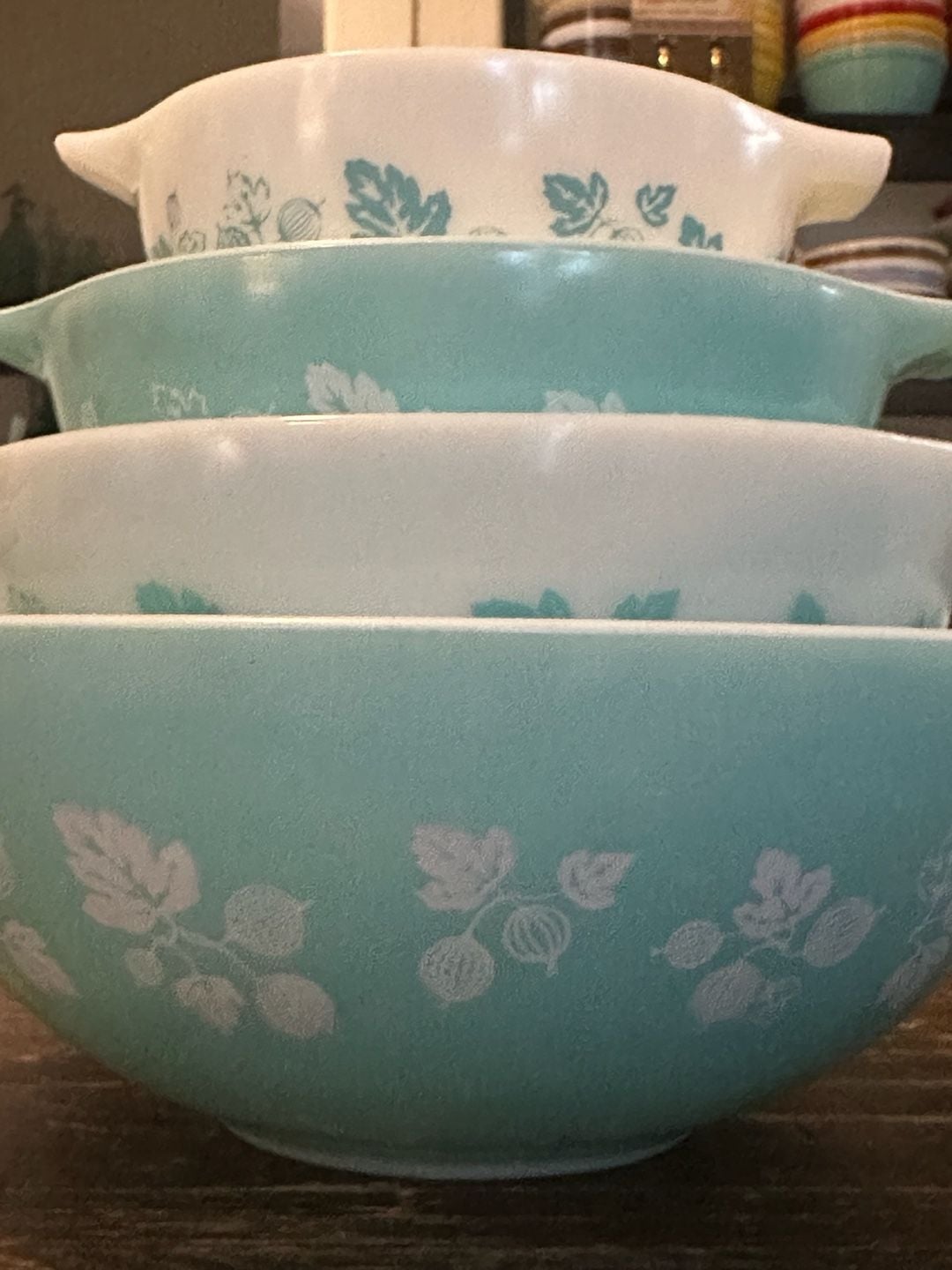 JAJ Crown Pyrex Gooseberry Robins Egg Blue Cinderella Mixing Bowls Set 4