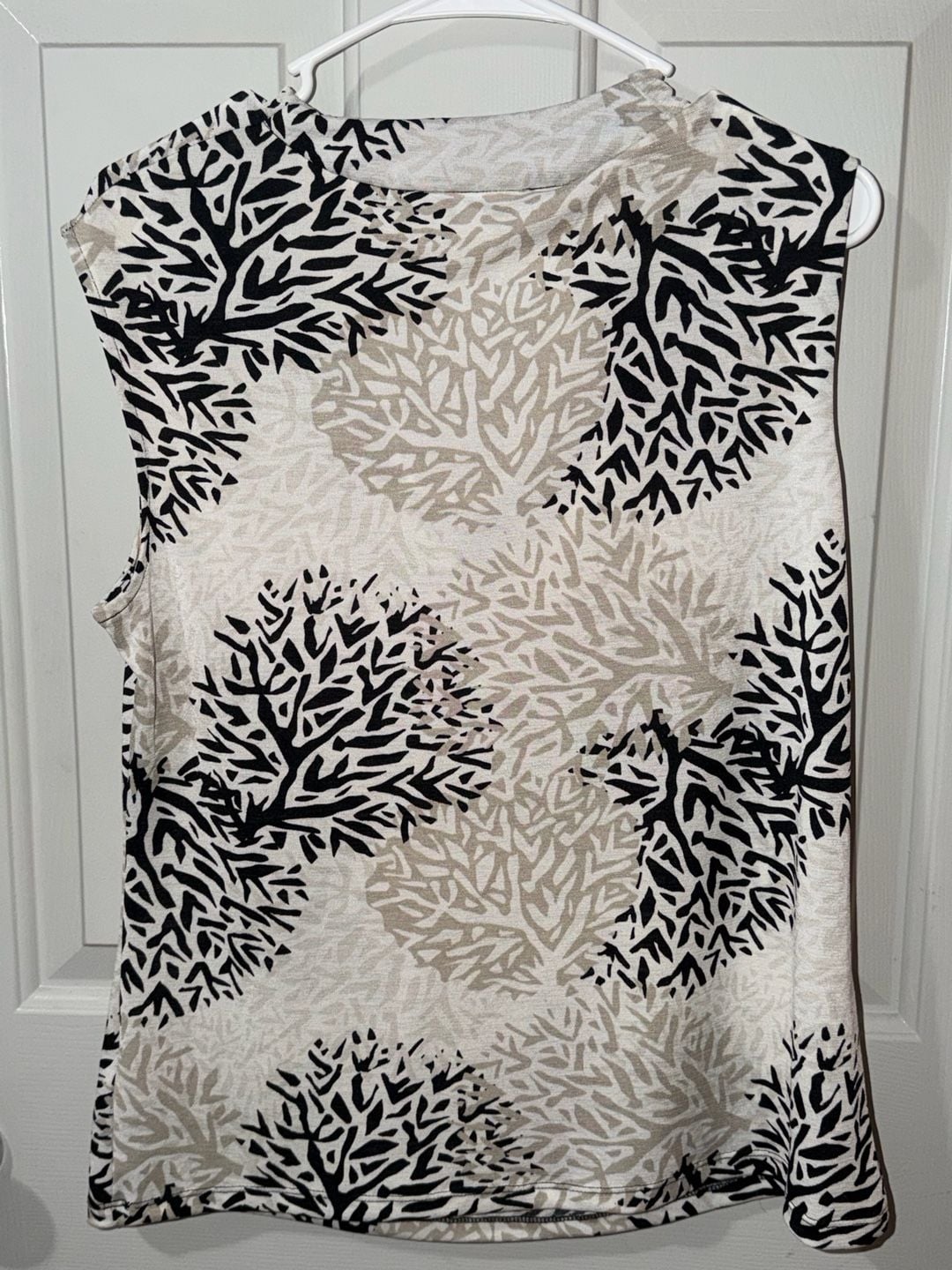 Jones New York Separates Cowl Neck Sleeveless Top Size L Black Beige 4