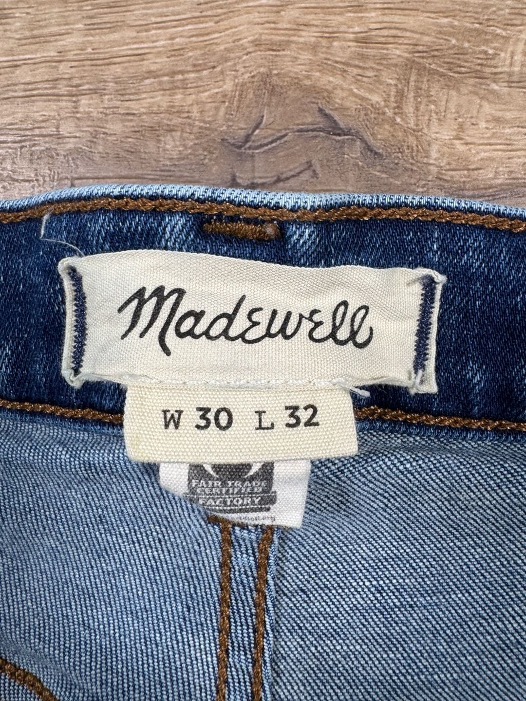 Product thumbnail 6