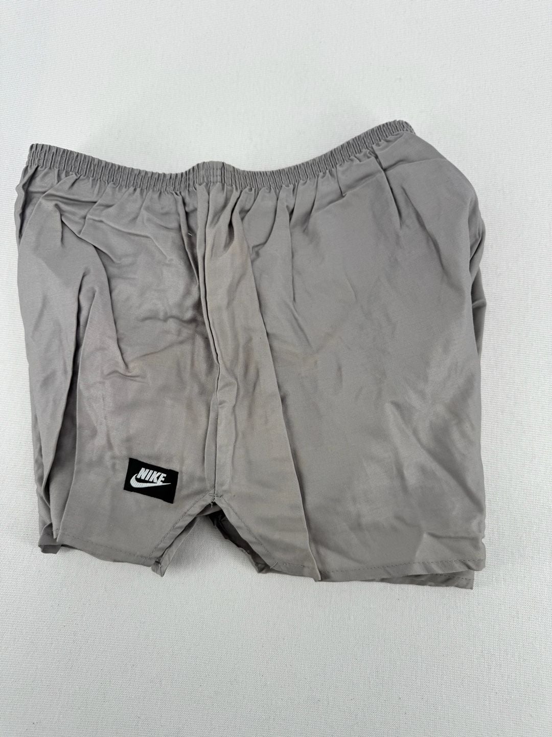 Vintage Nike Shorts Size L Gray Cotton Made in Japan 2