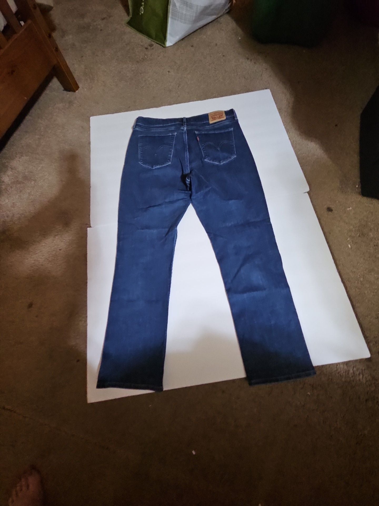 Product thumbnail 3