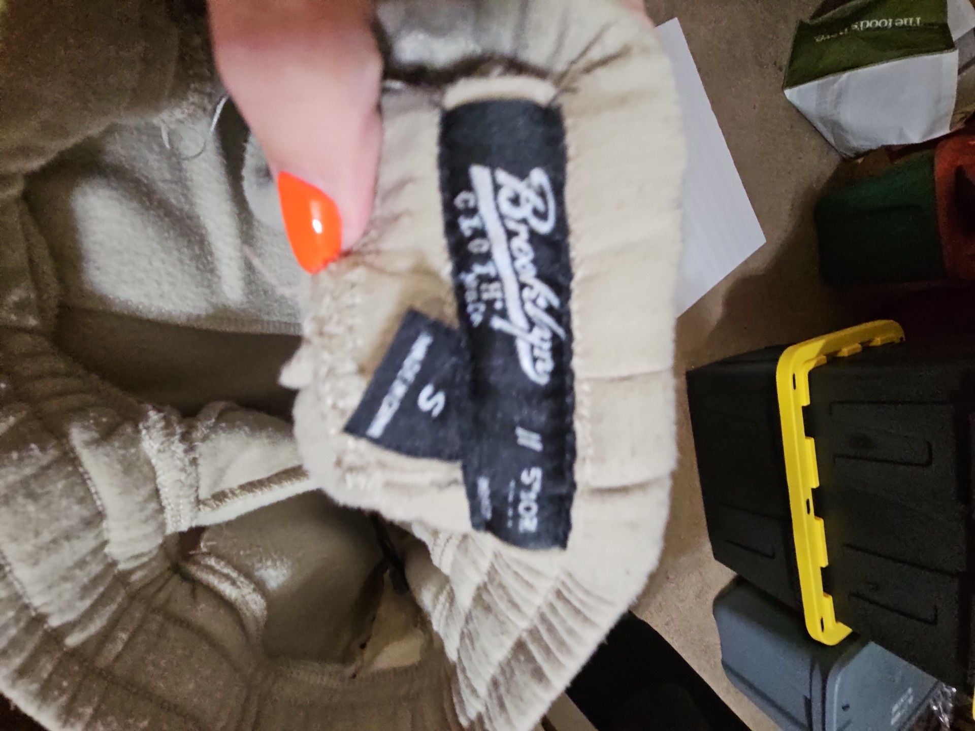 Product thumbnail 3