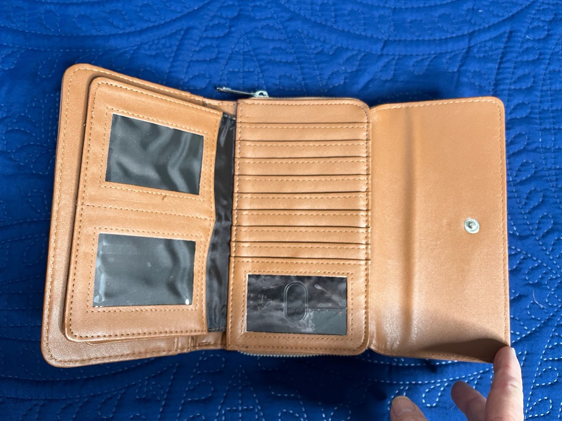 Organizer Wallet Tan 5