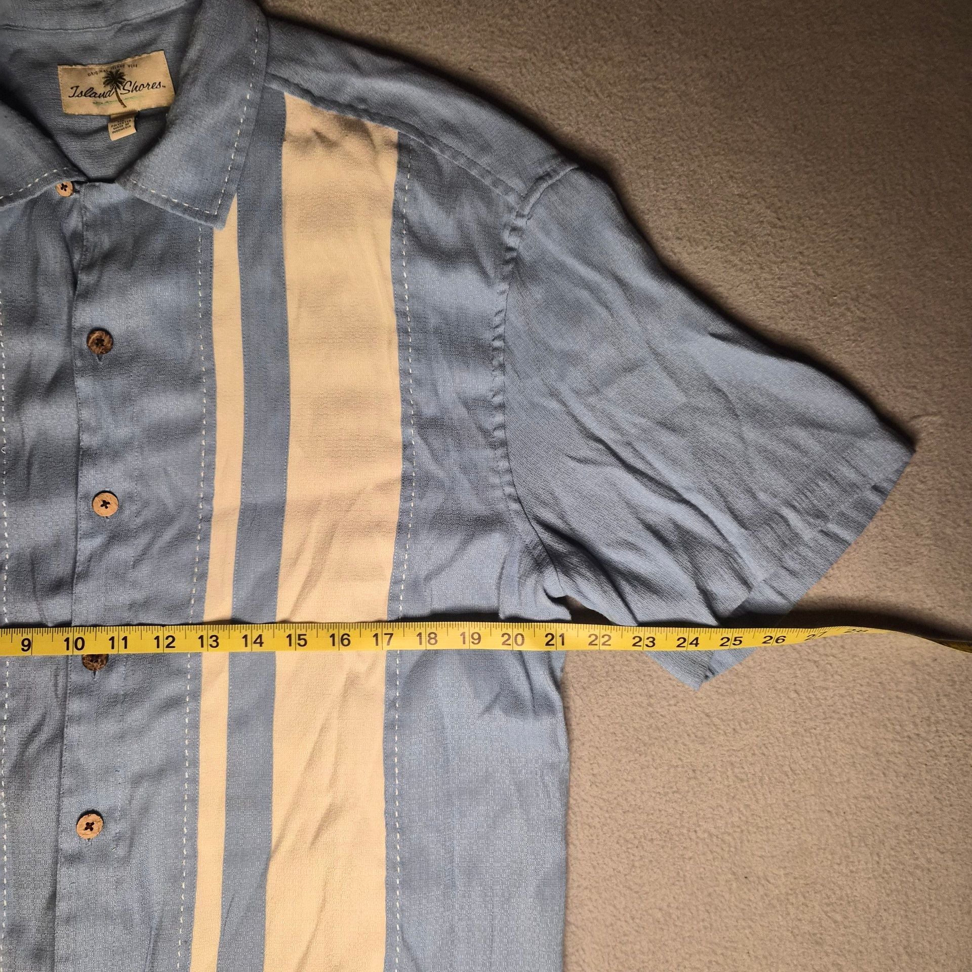 Island Shores Short Sleeve Button Down Shirt Blue Cream size mens large Beach 7