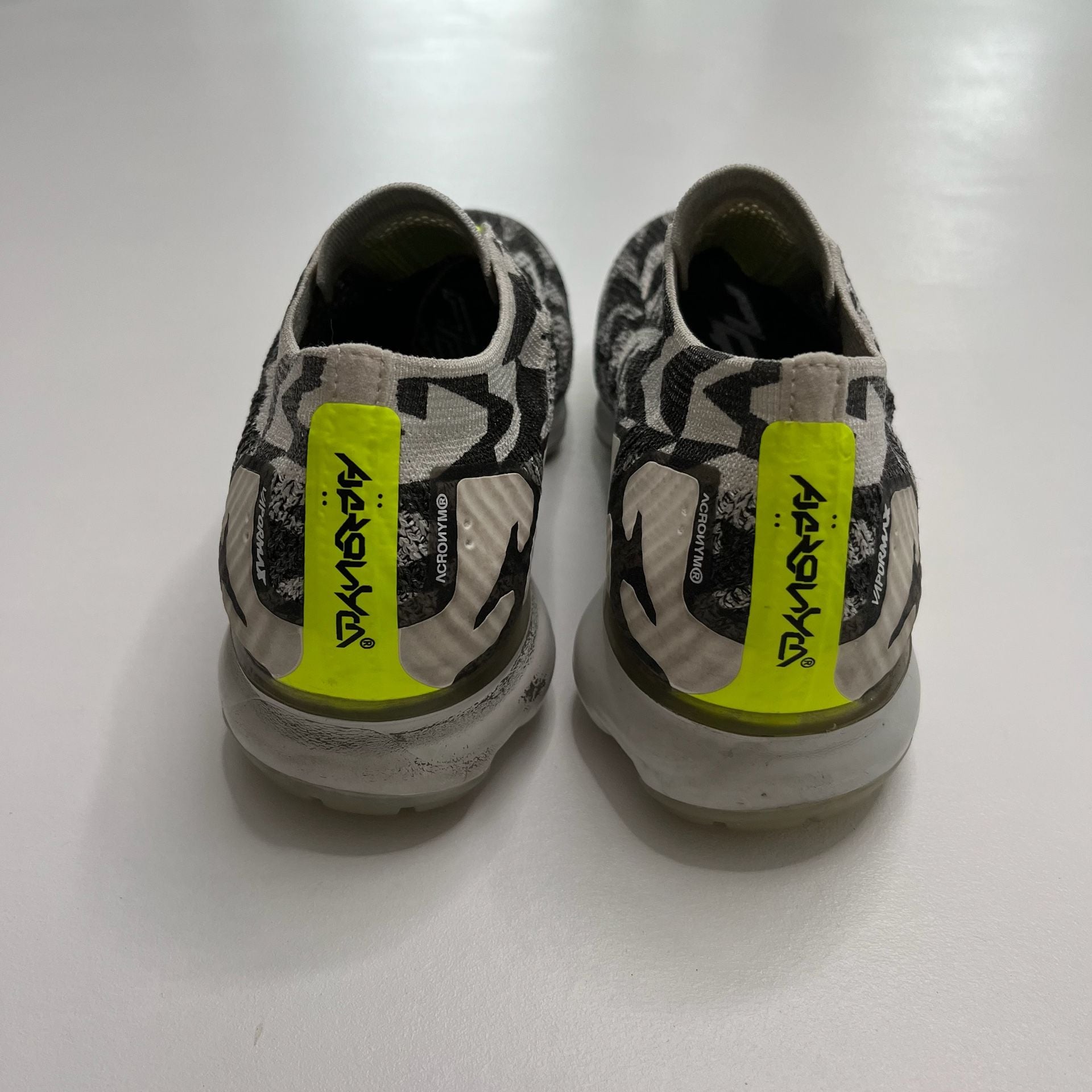 Nike Air VaporMax Flyknit Moc 2 Acronym Light Bone Volt Sneakers Size US 7.5 3