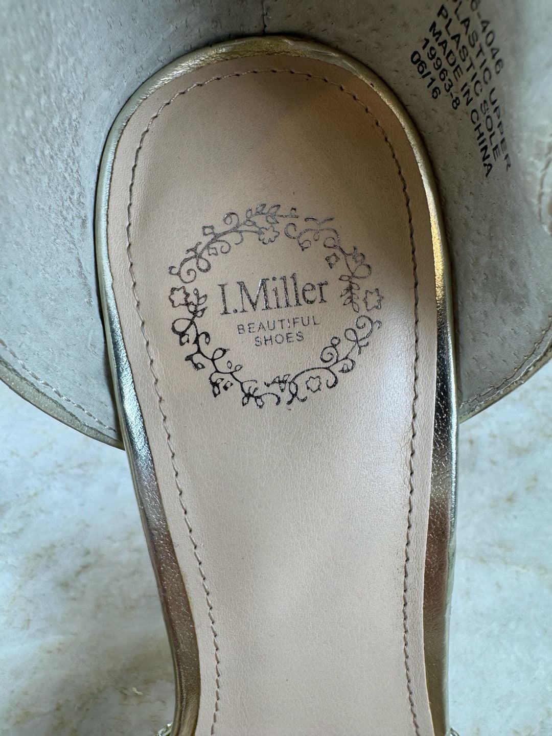 I. Miller Gold Glitter Peep Toe Stiletto Heels Ankle Strap Sandals 7M 11