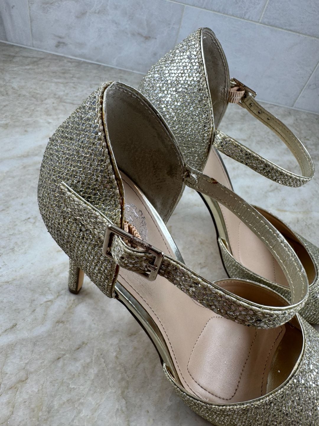 I. Miller Gold Glitter Peep Toe Stiletto Heels Ankle Strap Sandals 7M 15