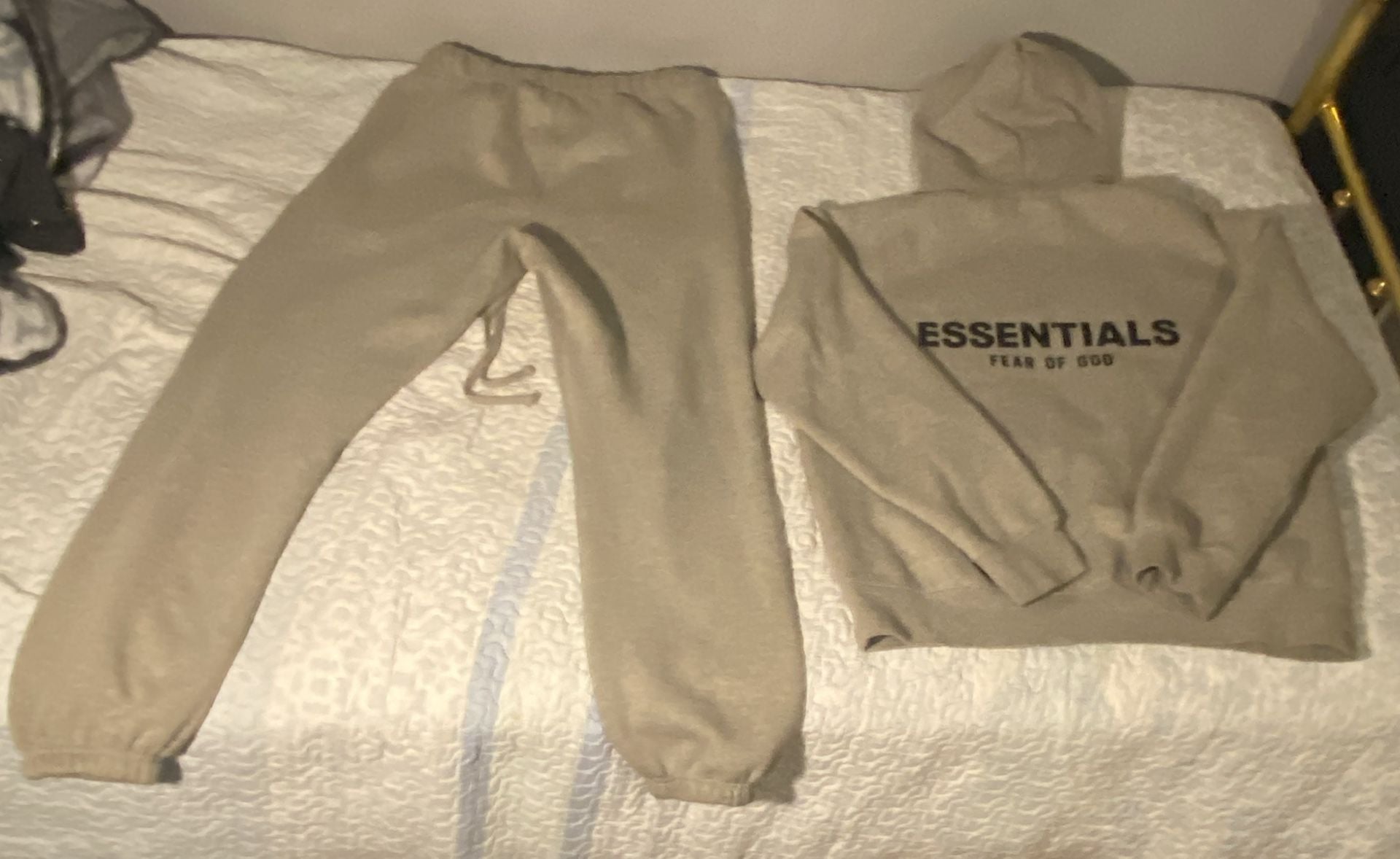 Fear of God Essentials Hoodie and Sweatpants Set Light Oatmeal 3
