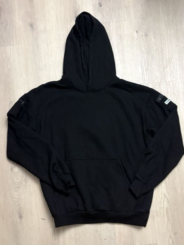 Comfrt Travel Essentials Hoodie Unisex Size L Black Comfy Pockets 3