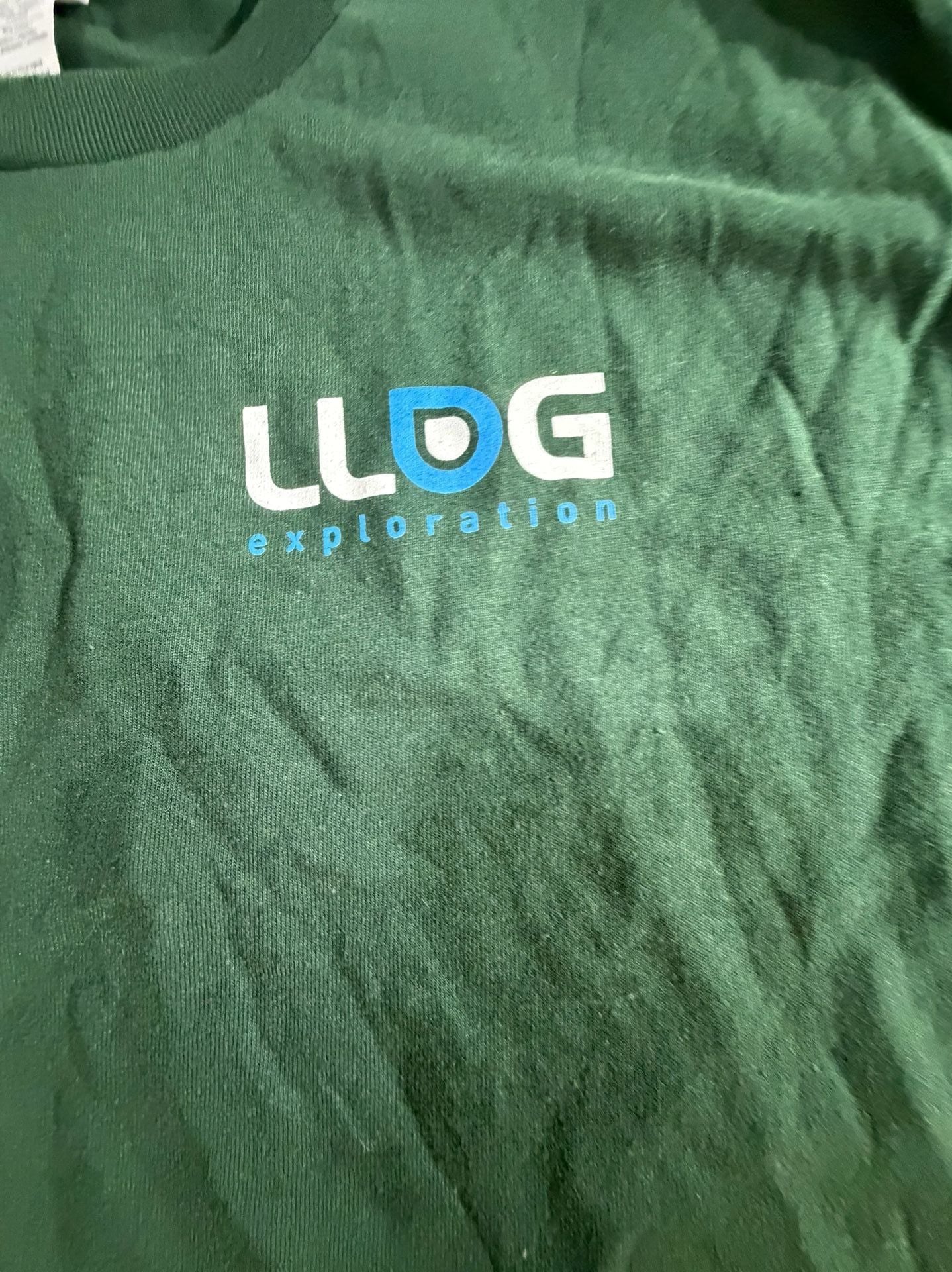 Gildan LLOG Exploration Dark Green Graphic T-Shirt Medium 3
