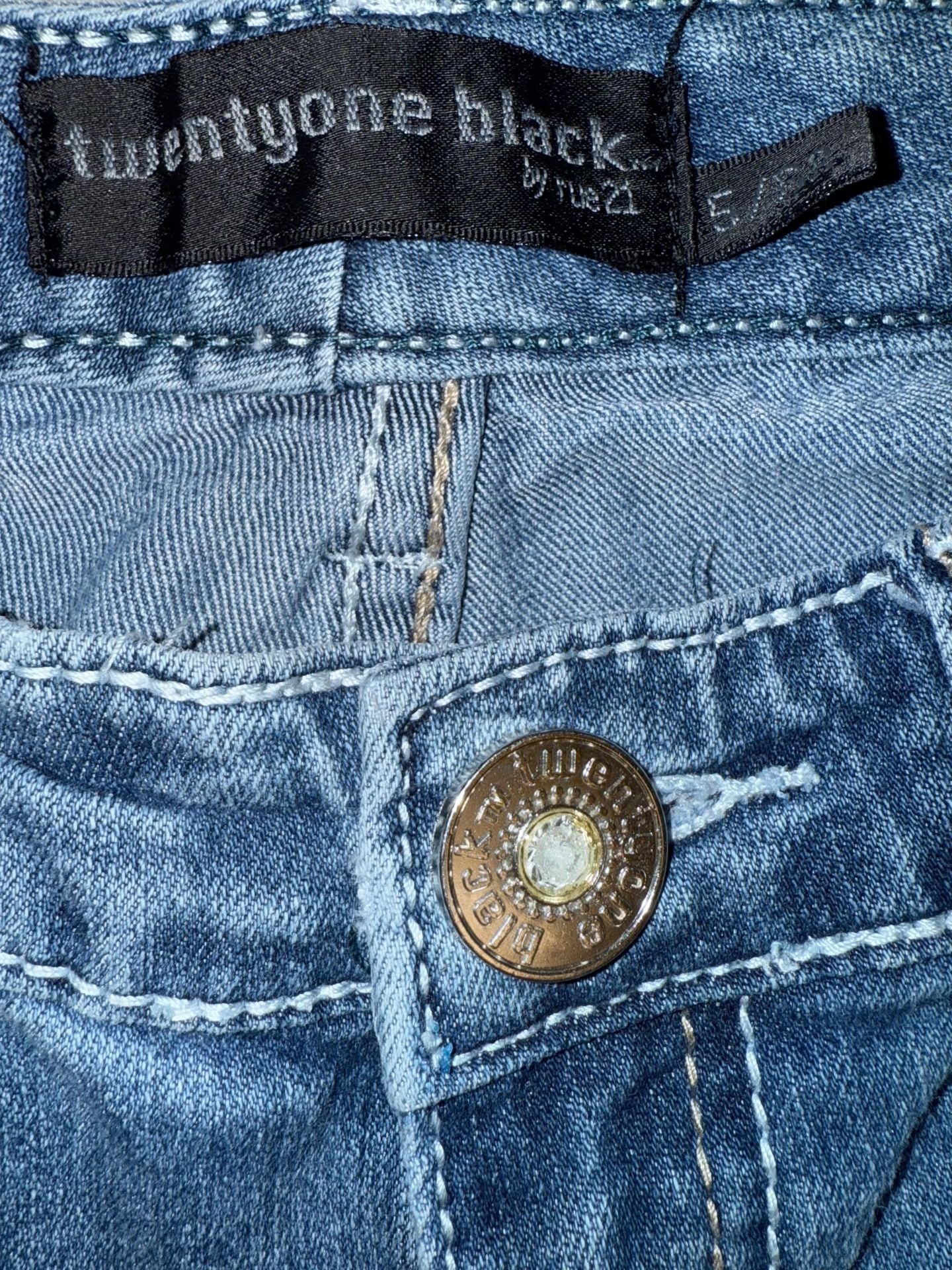 twentyone black by rue21 Jeans Size 5/REG Blue Embellished Bootcut 3