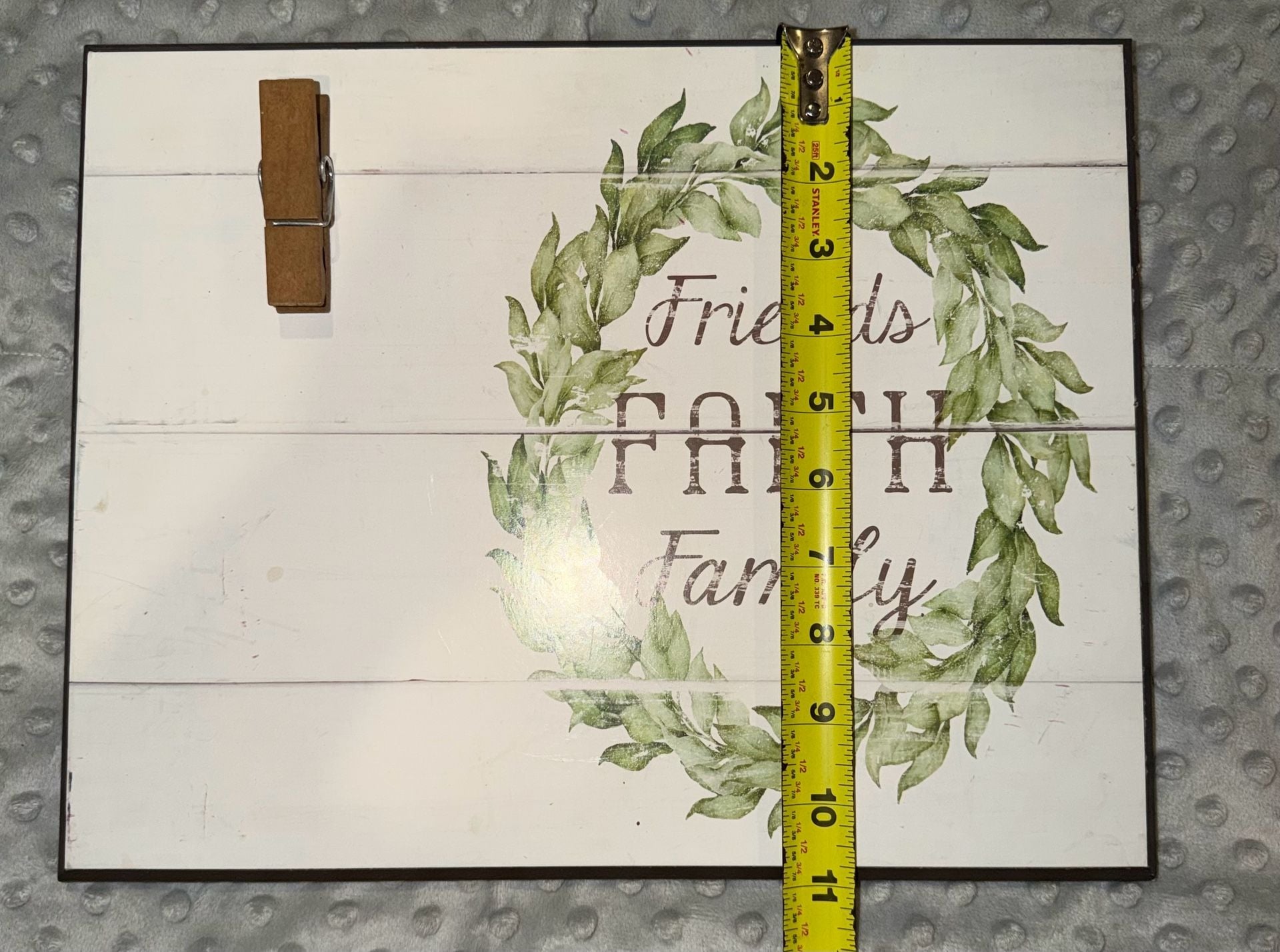 Sign of the Times Friends Faith Family Wooden Wall Sign With Clip 4