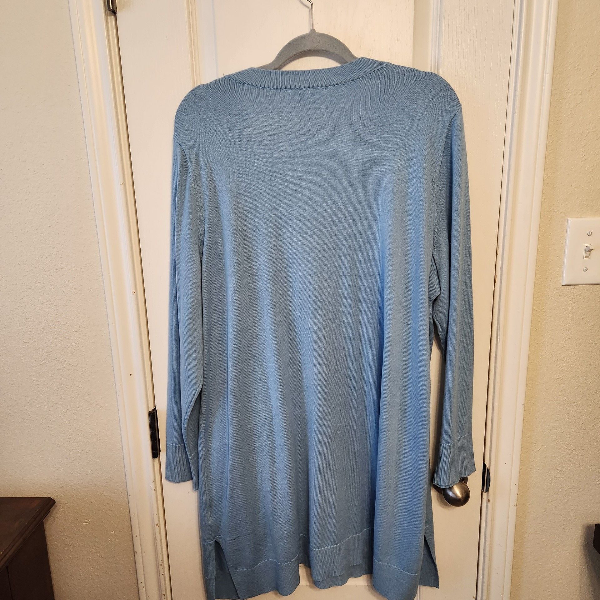 Isaac Mizrahi Live! Plus Size NWT Cardigan Blue 7