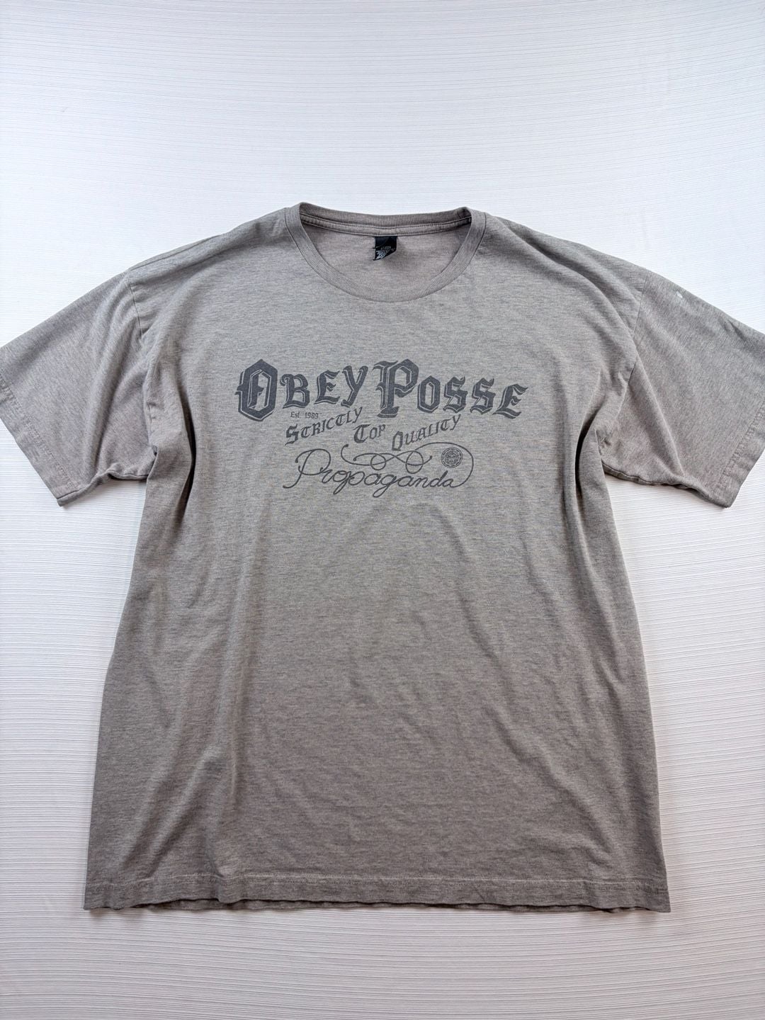 Obey Posse Graphic T-Shirt Size XL Grey Propaganda Top 2