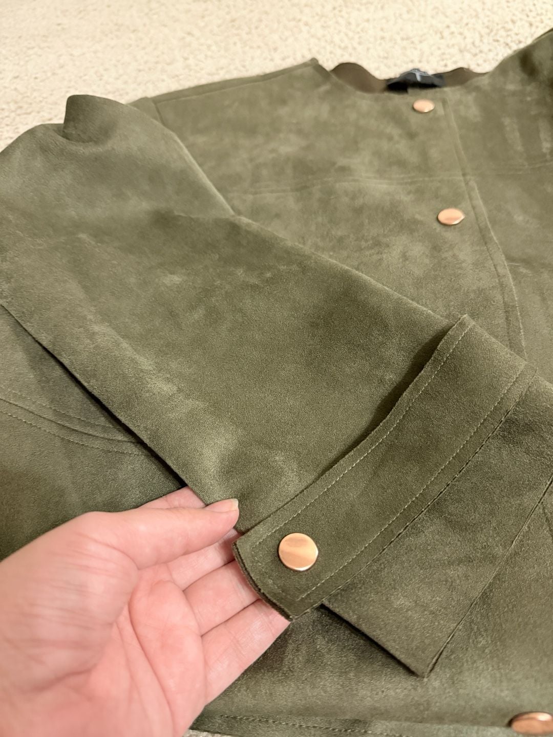 T Tahari 4