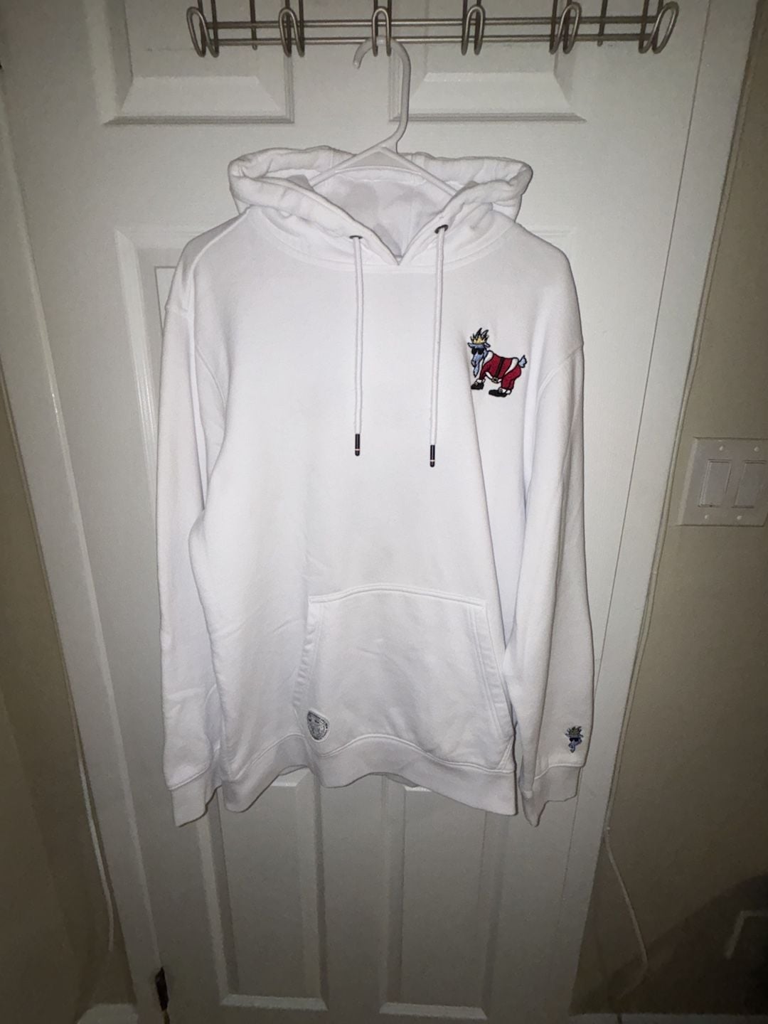 Goat USA Hoodie White Santa Graphic Pullover XL 3
