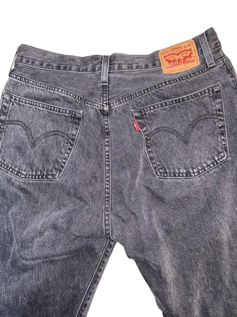 Levi's 501 Straight Jeans 30x32 Black Denim Button Fly Pre-Owned 3