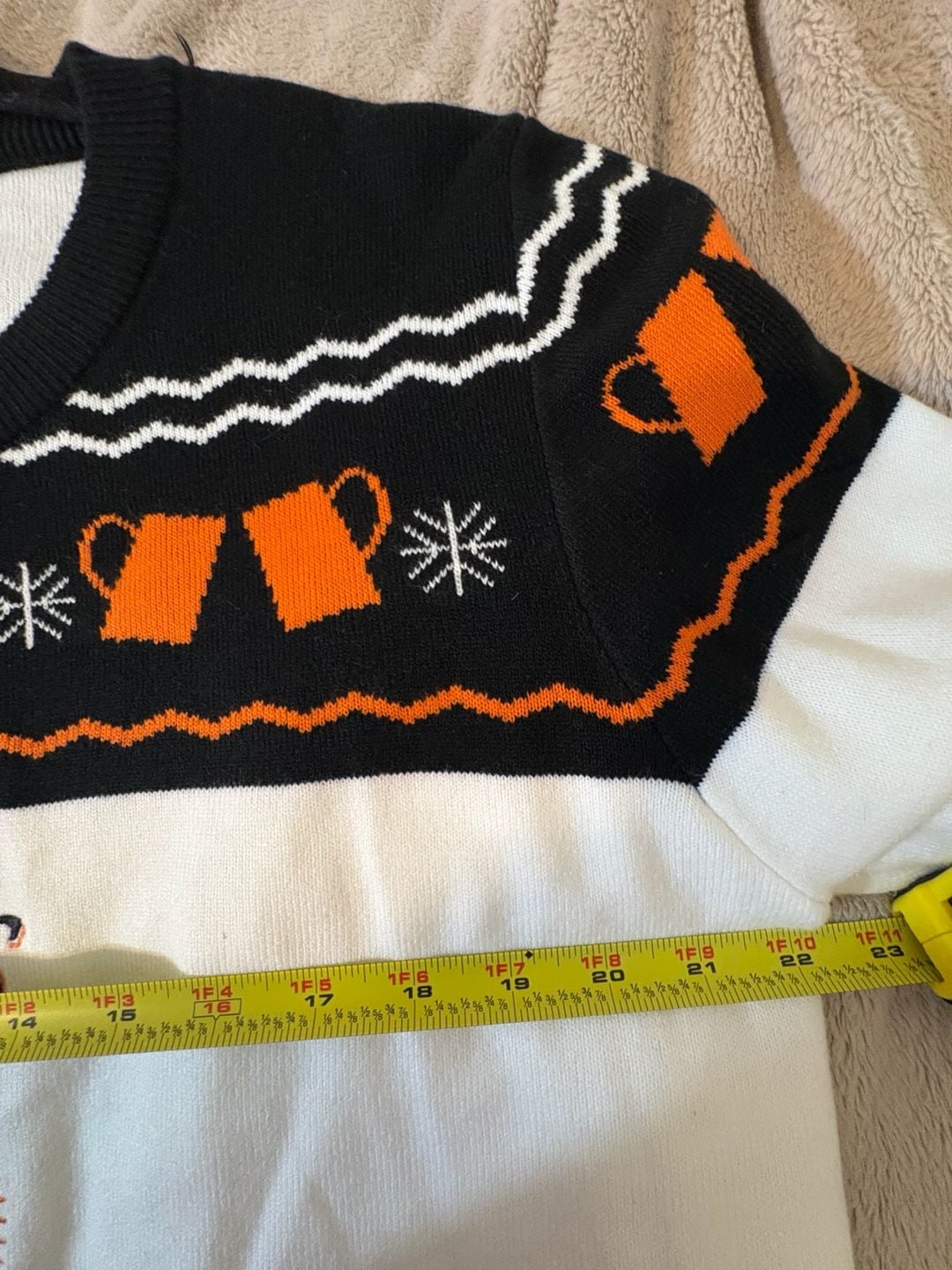Tito's Handmade Vodka Ugly Christmas Sweater Size L Black White Holiday 8