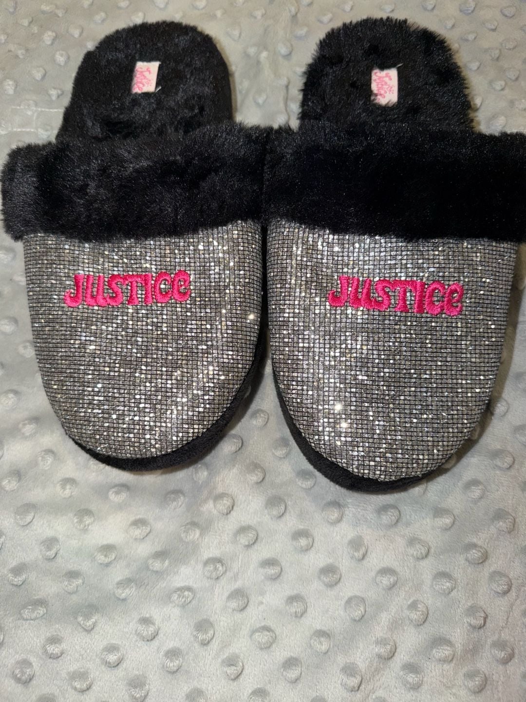 Justice Scuff Slippers Size 6 Black Silver Glitter Pink Logo Faux Fur 2