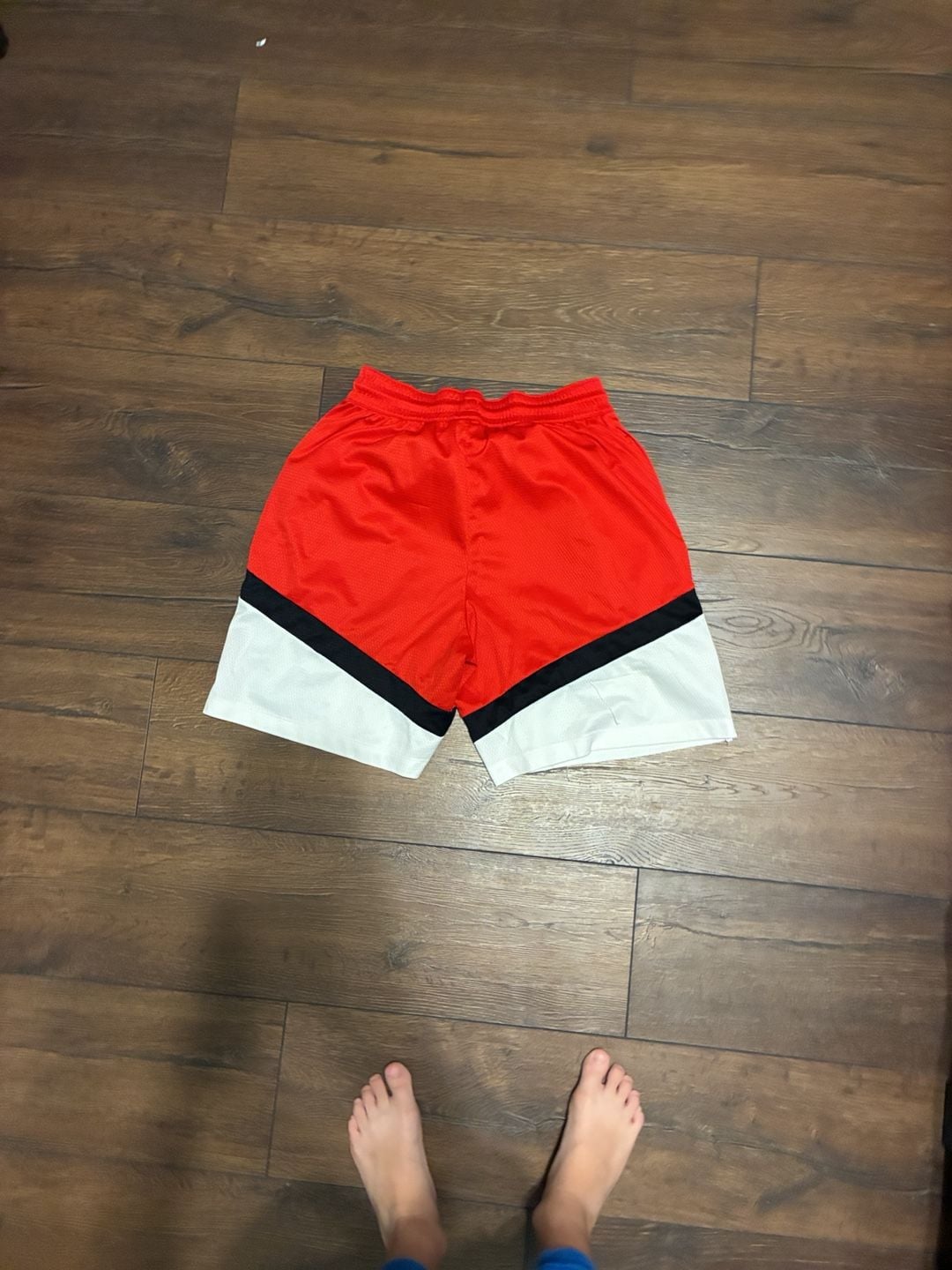Nike Icon Dri-FIT Basketball Shorts Size M Red White Black 4