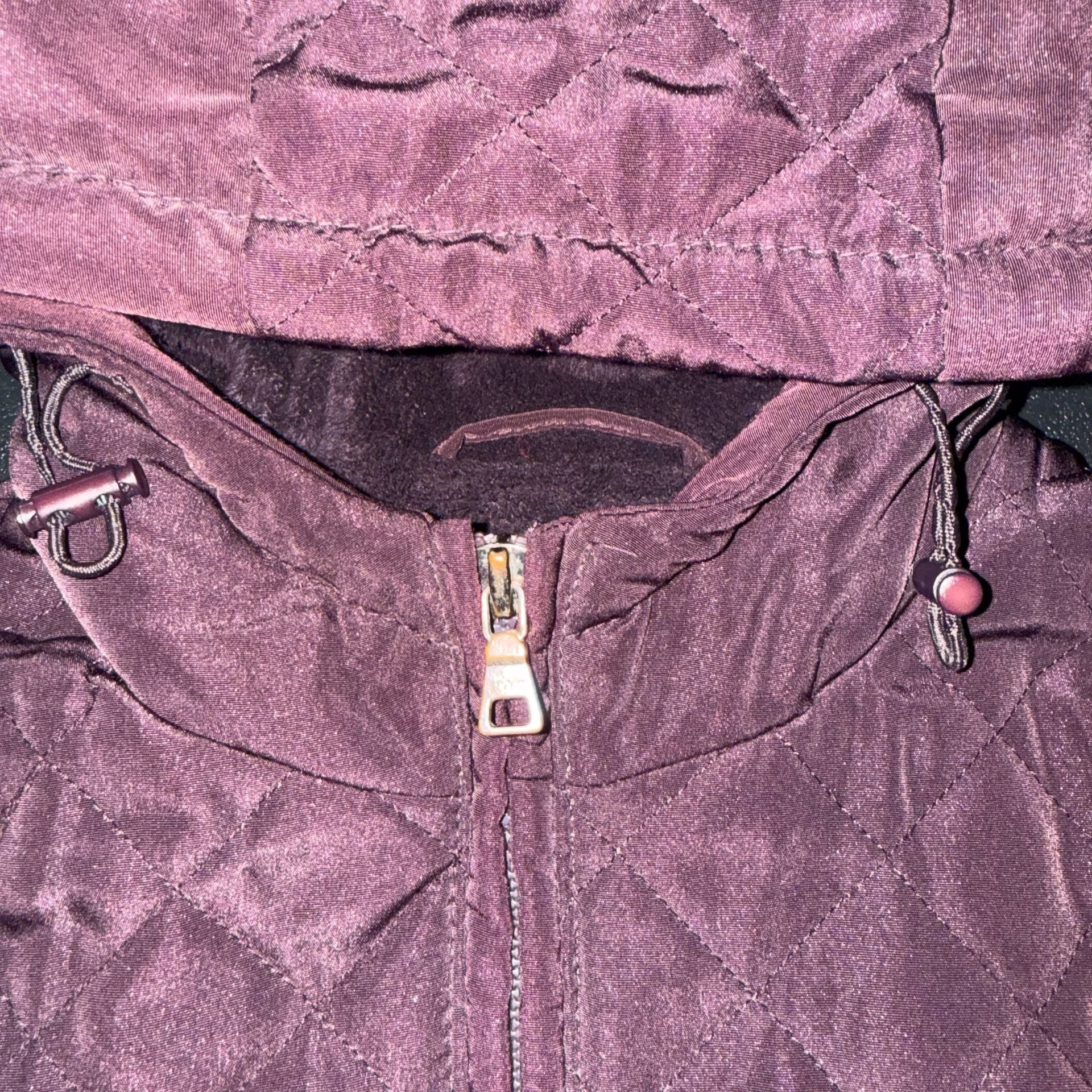 Vintage Y2K Esprit Quilted Hooded Jacket Women’s Plum-S 8