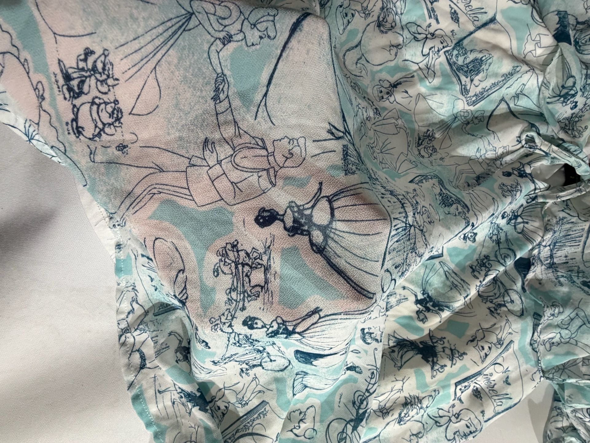 Disney Princess Cinderella Blue White Cold Shoulder Top Size 2 4
