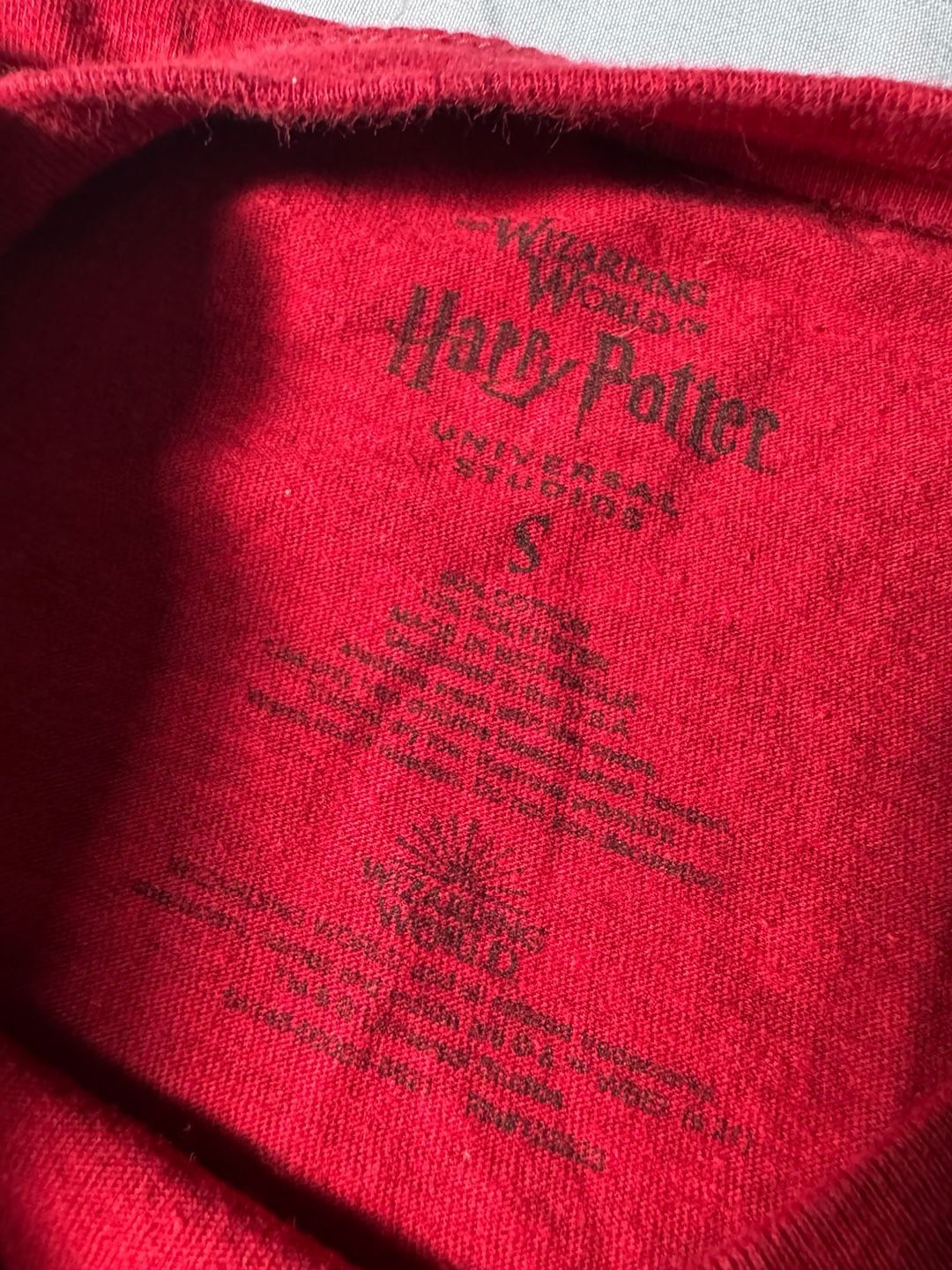 Universal Studios Harry Potter Wizarding Mom T-Shirt Size S Red 3