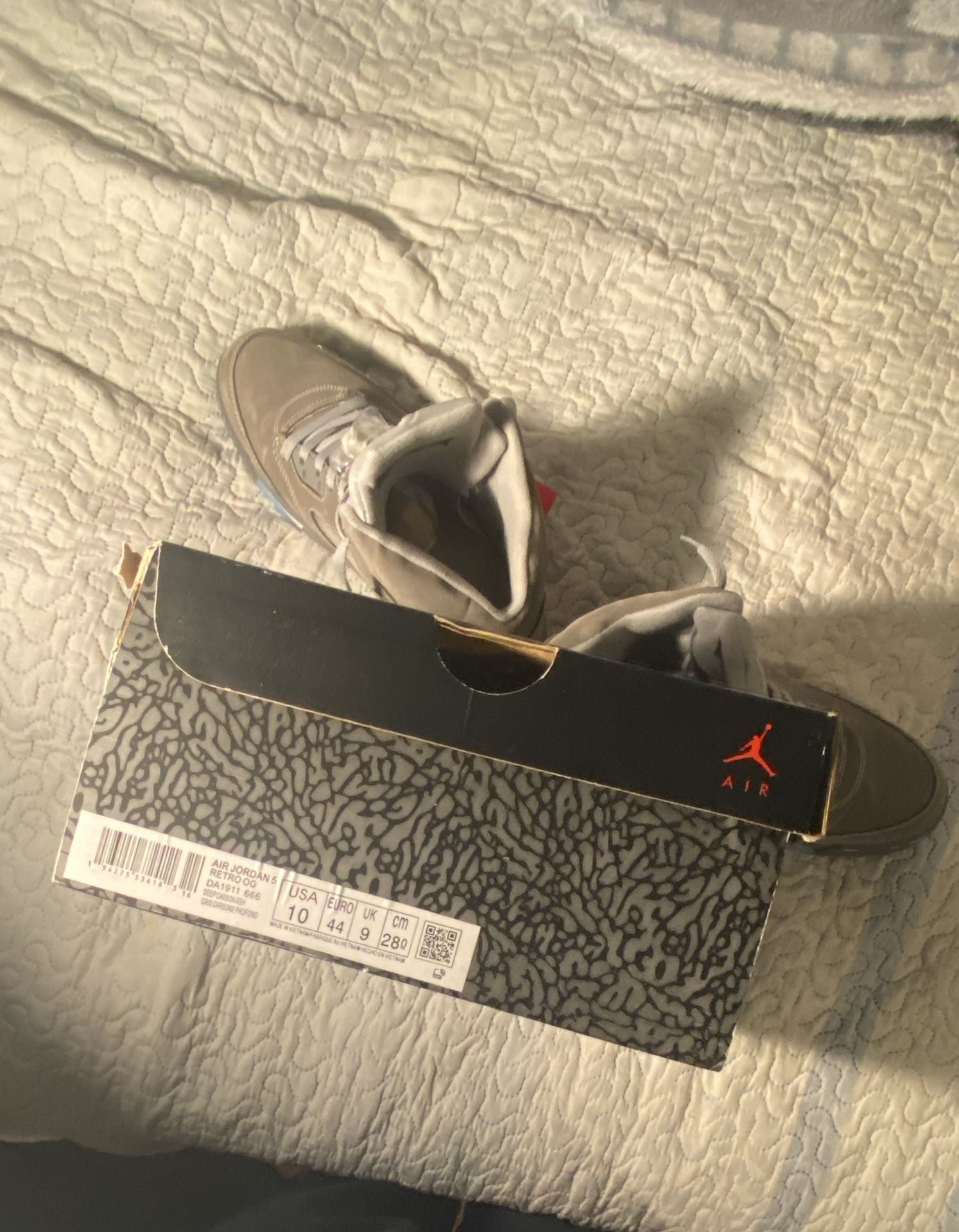 Product thumbnail 4