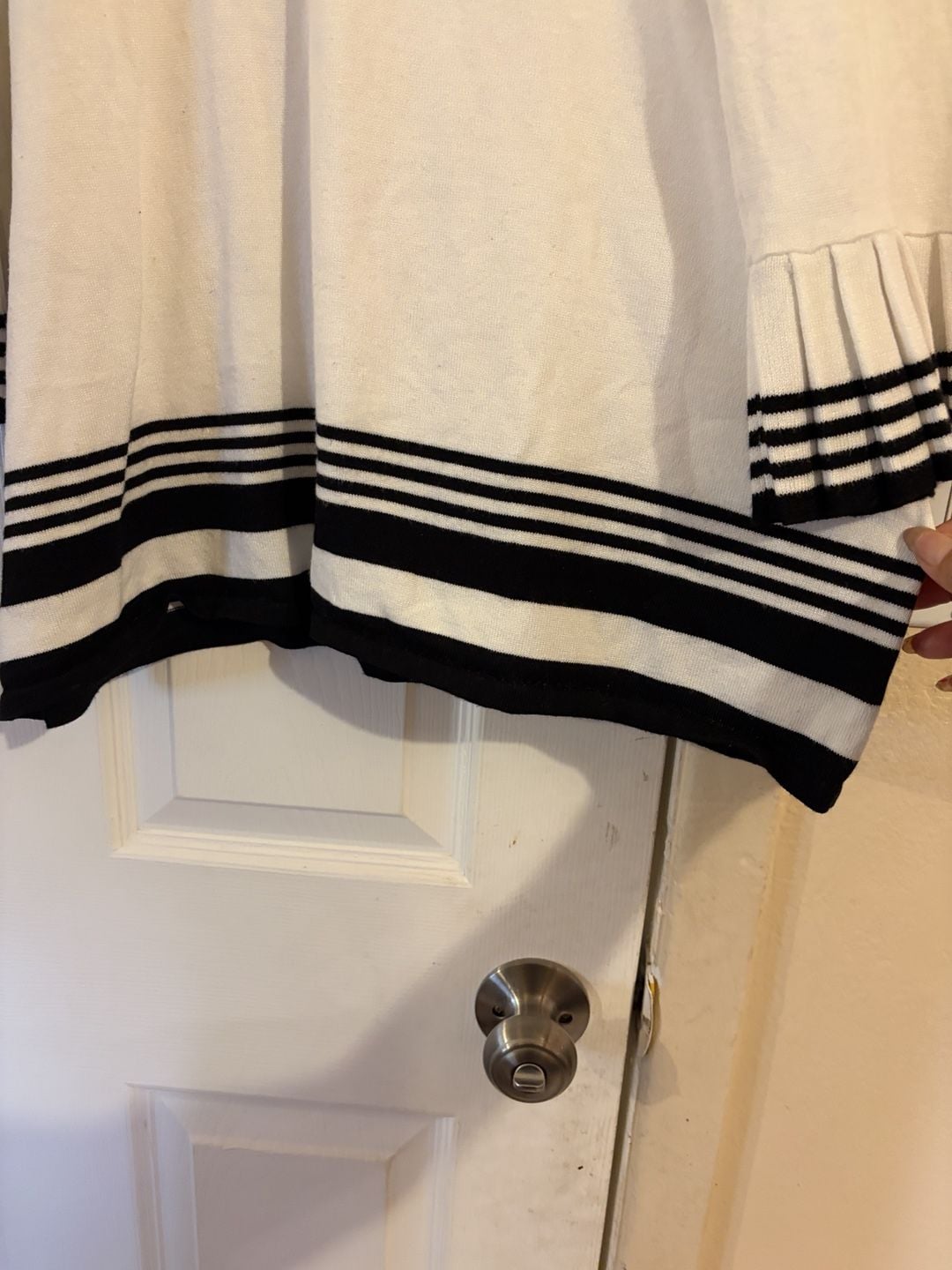 Investments Striped Sweater XL White Black Pleated Bell Sleeve Knit Top 5