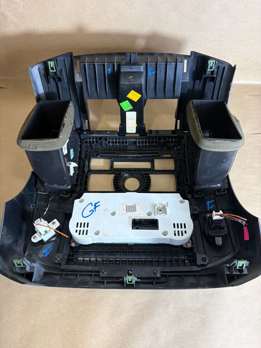 2009-2012 Nissan Frontier Xterra Center Dash Bezel HVAC Control Panel OEM 4
