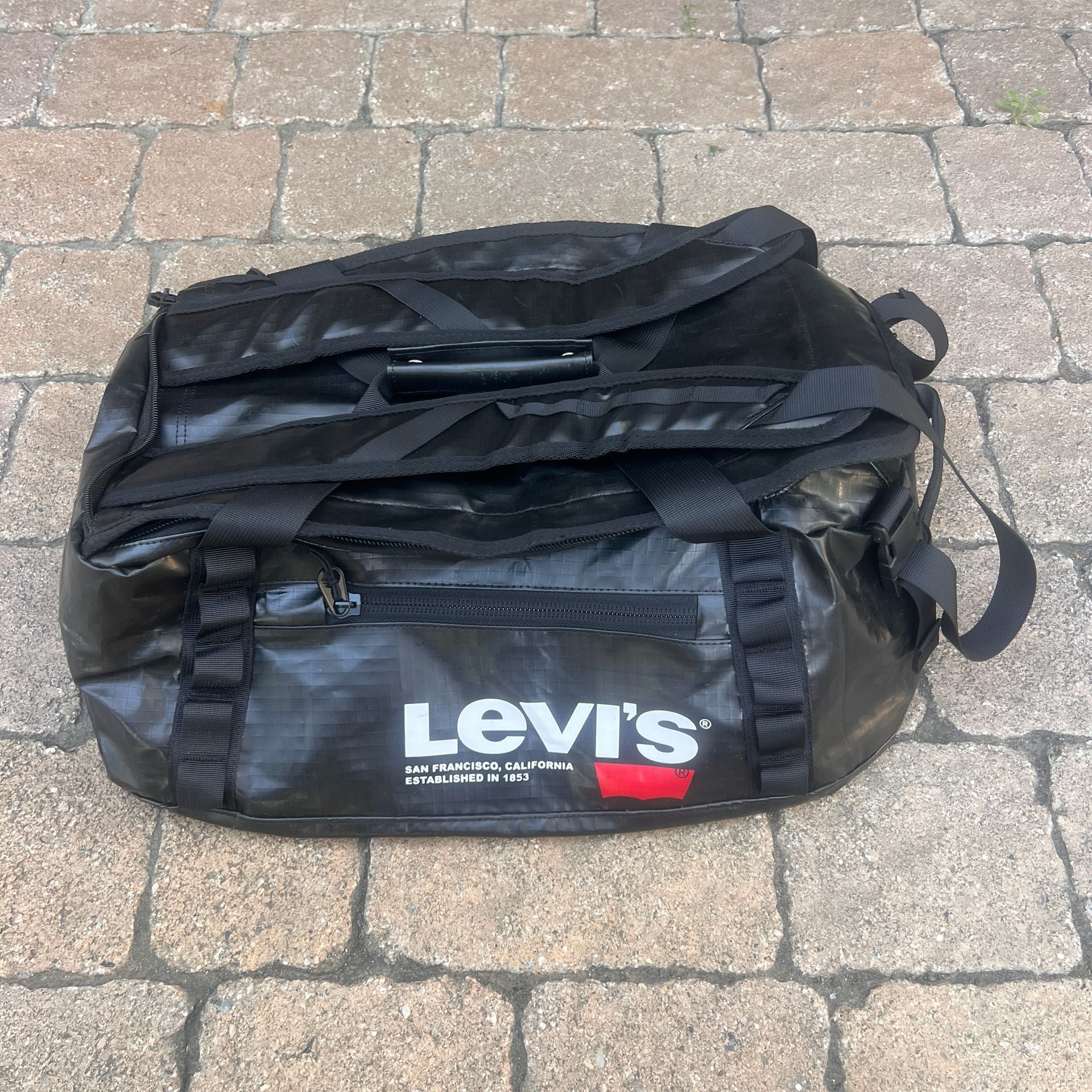 NWT Levi's Black Duffle Backpack Ripstop Weekender Bag Backpack Combo 2