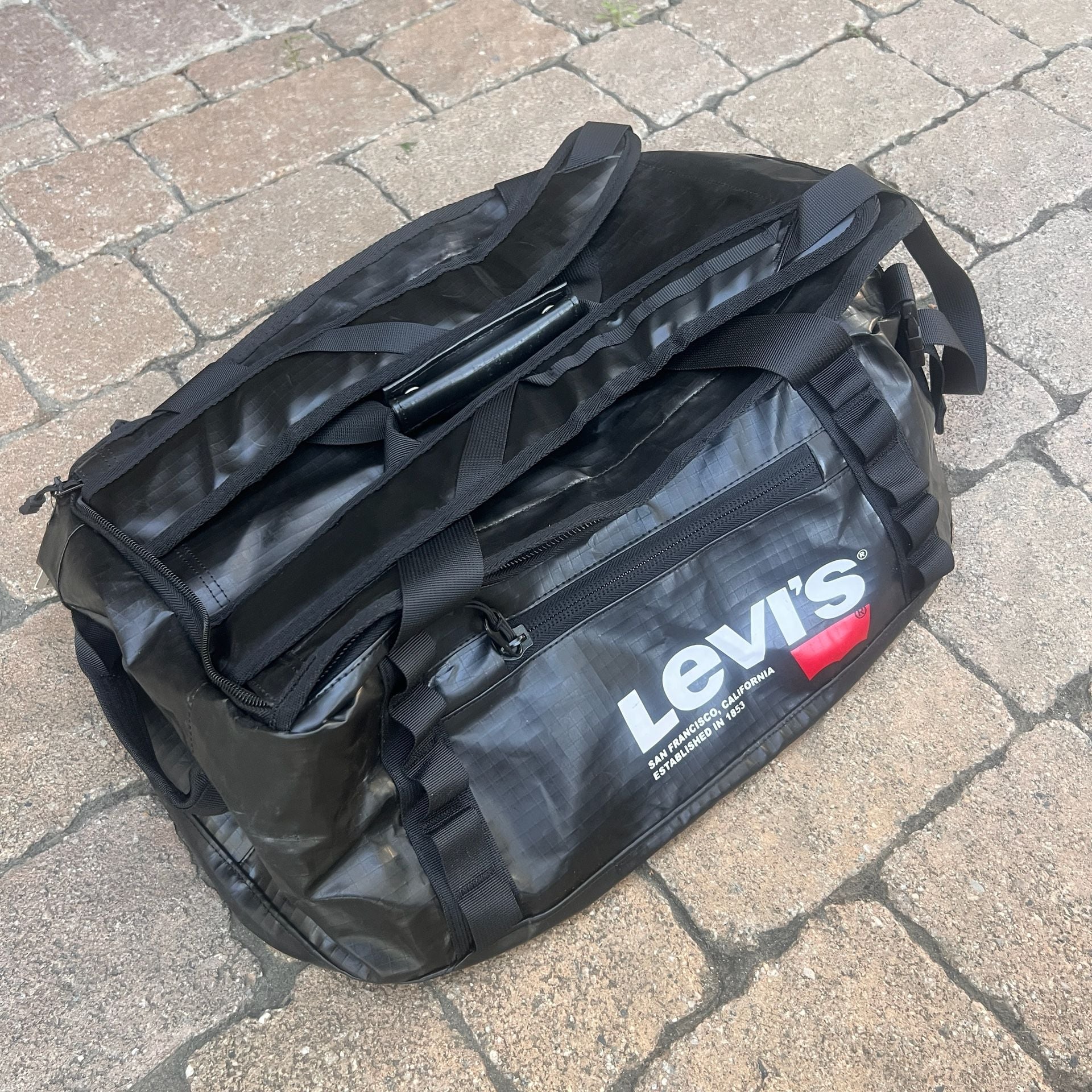 NWT Levi's Black Duffle Backpack Ripstop Weekender Bag Backpack Combo 4